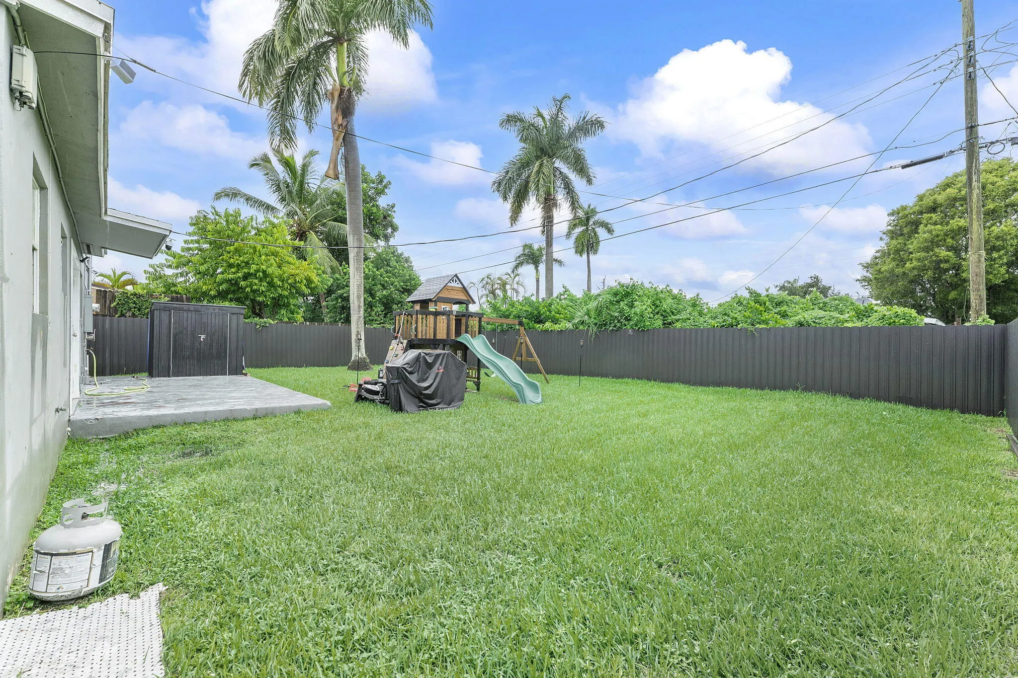 6337 NW 24TH Court