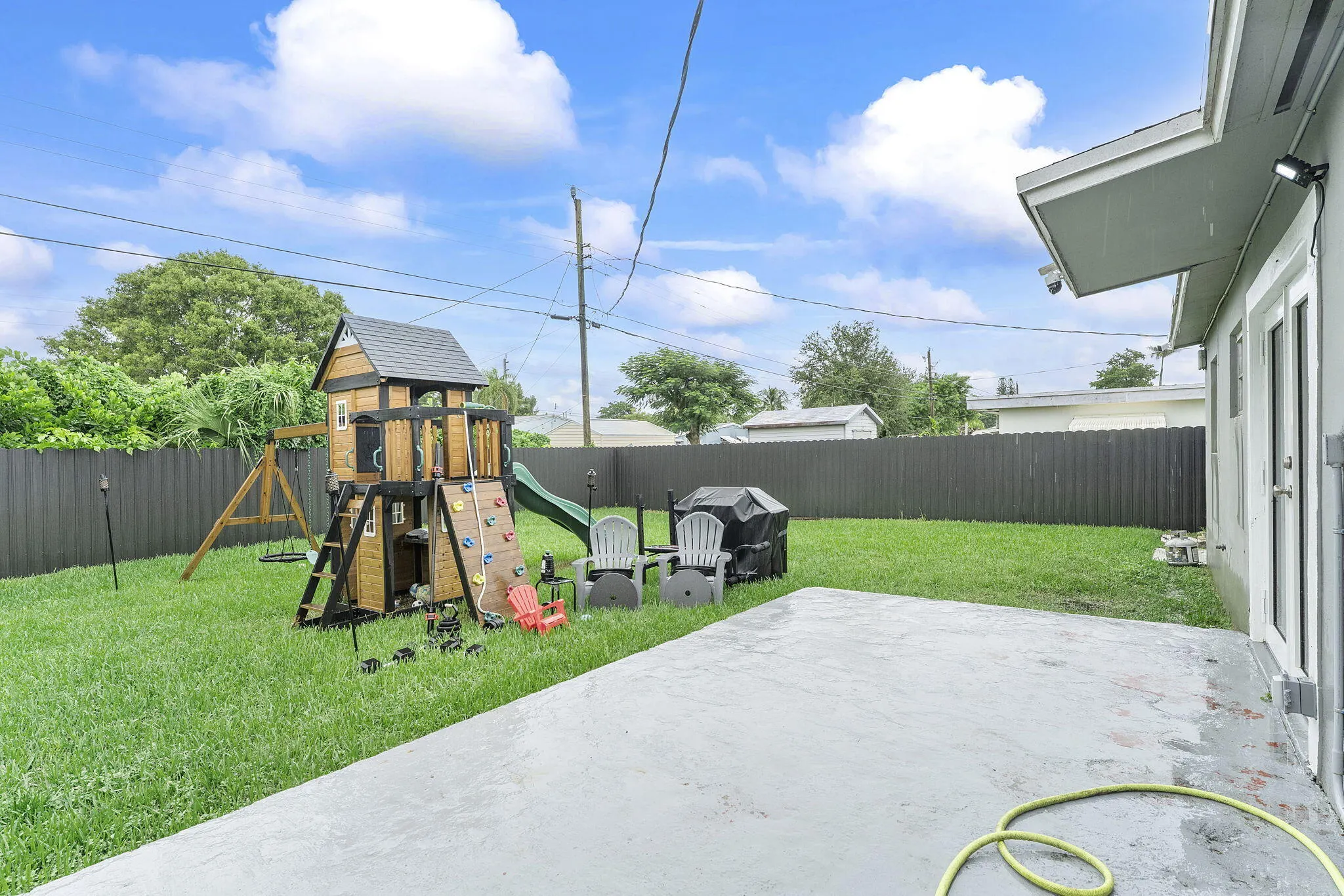 6337 NW 24TH Court