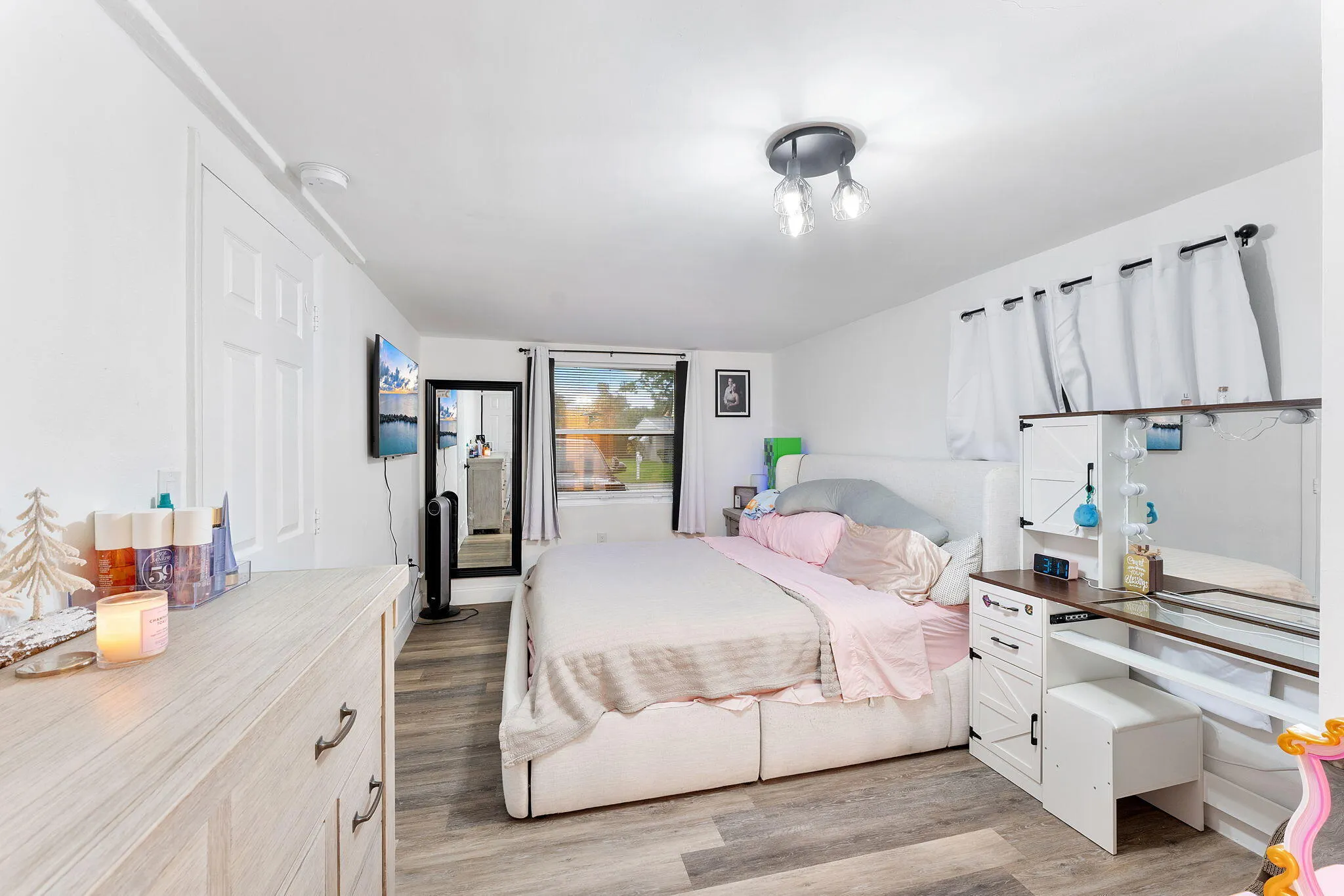 6337 NW 24TH Court