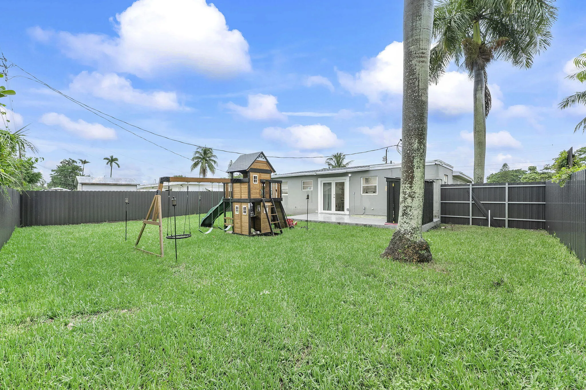 6337 NW 24TH Court