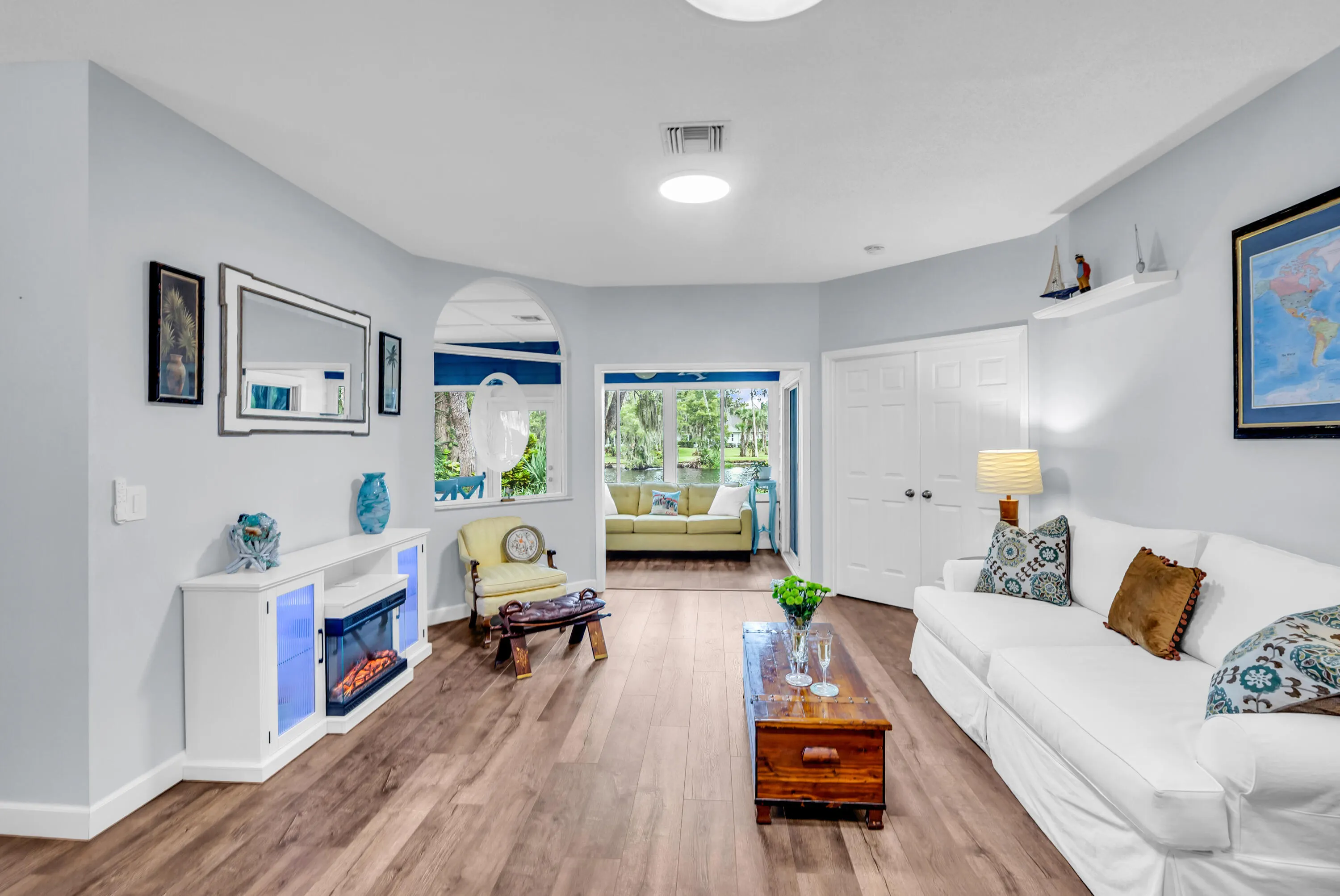 401 Tamarind Place