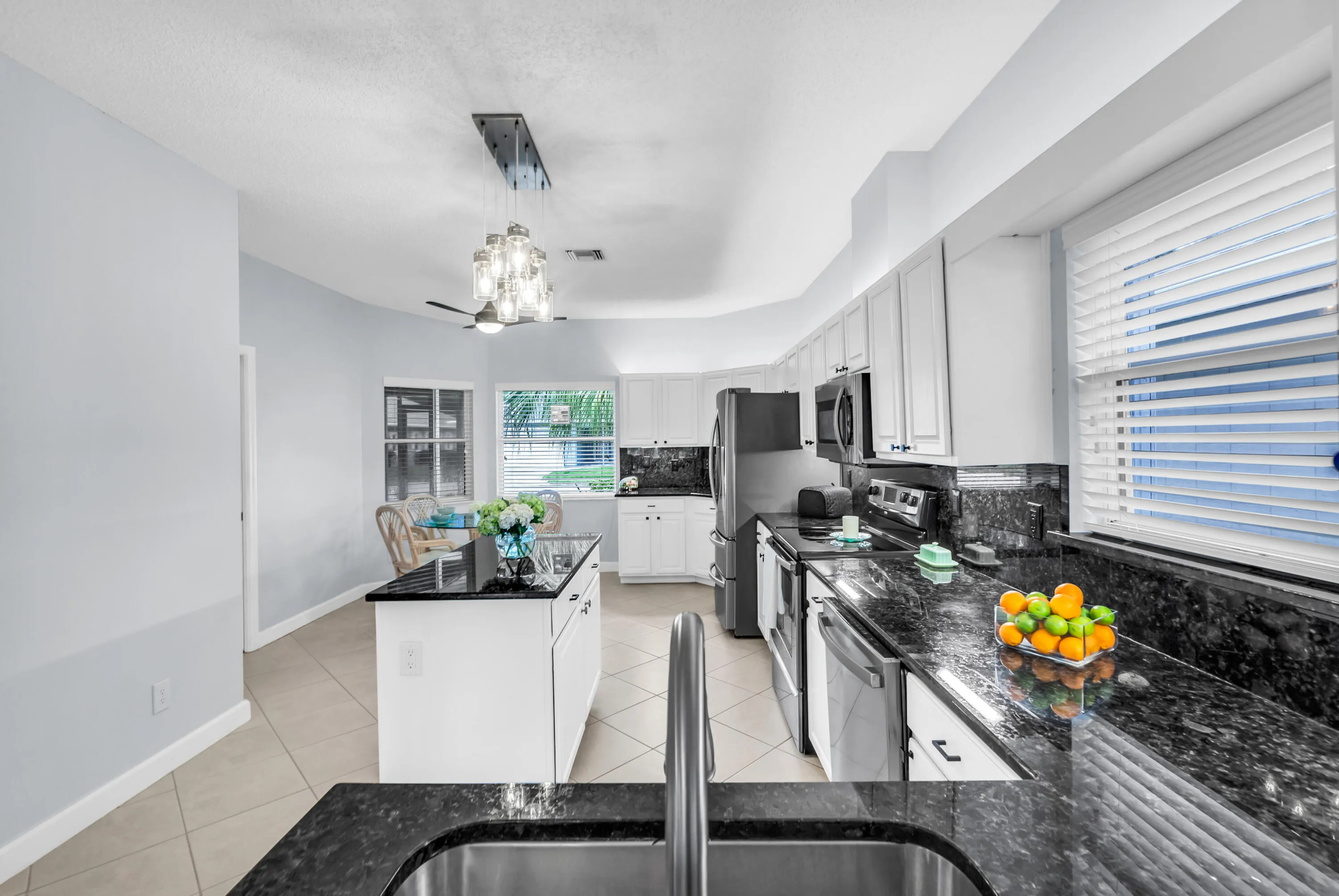 401 Tamarind Place