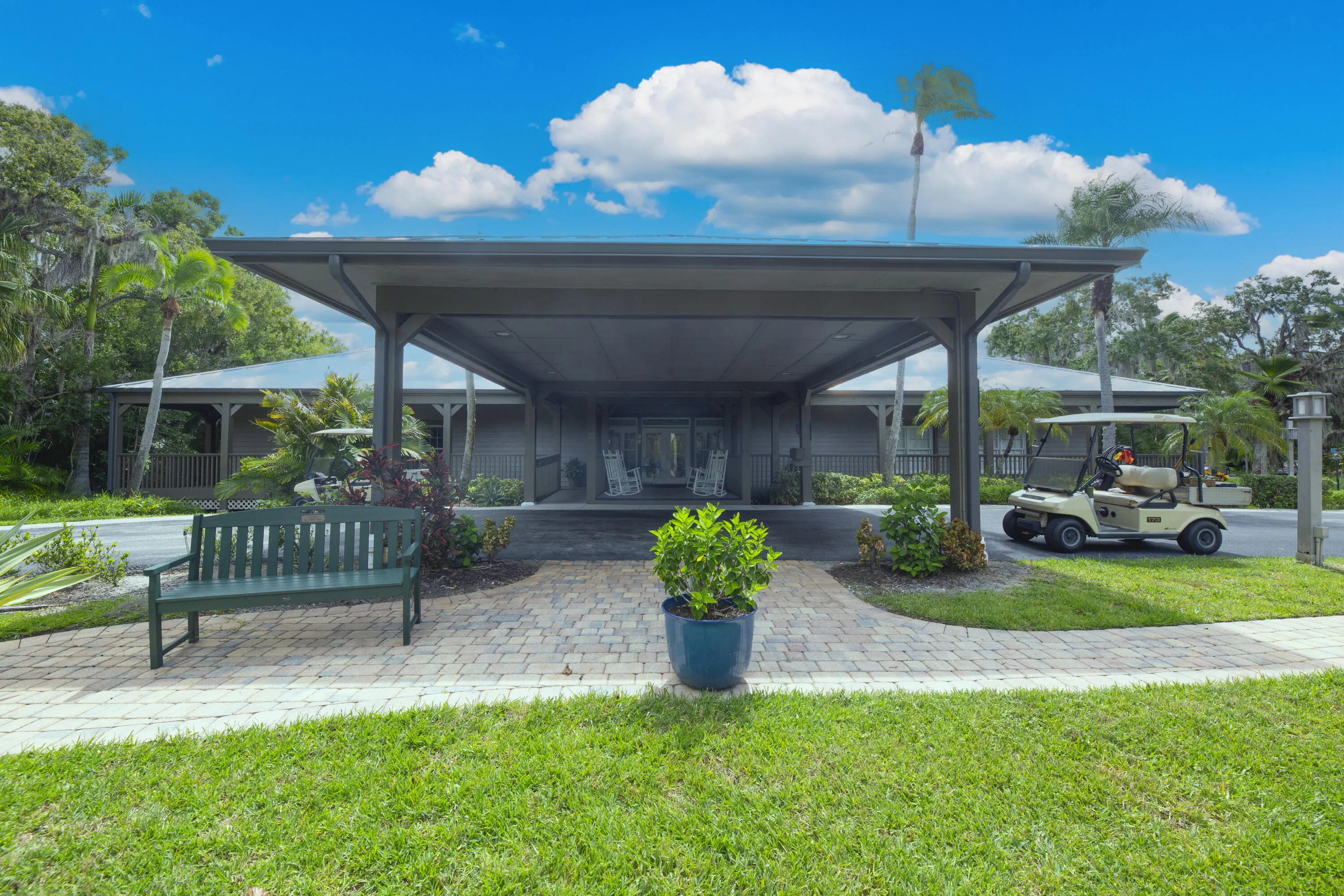 401 Tamarind Place