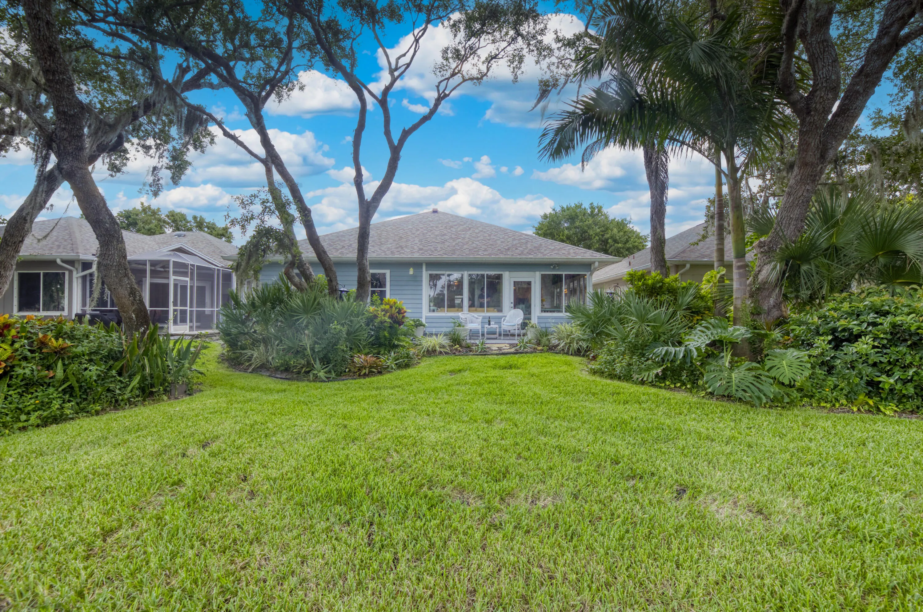 401 Tamarind Place
