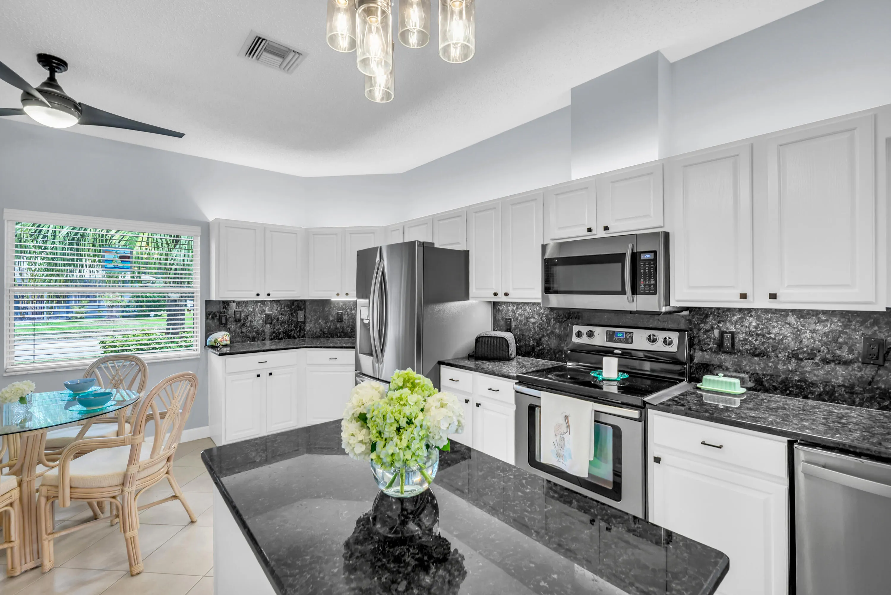 401 Tamarind Place