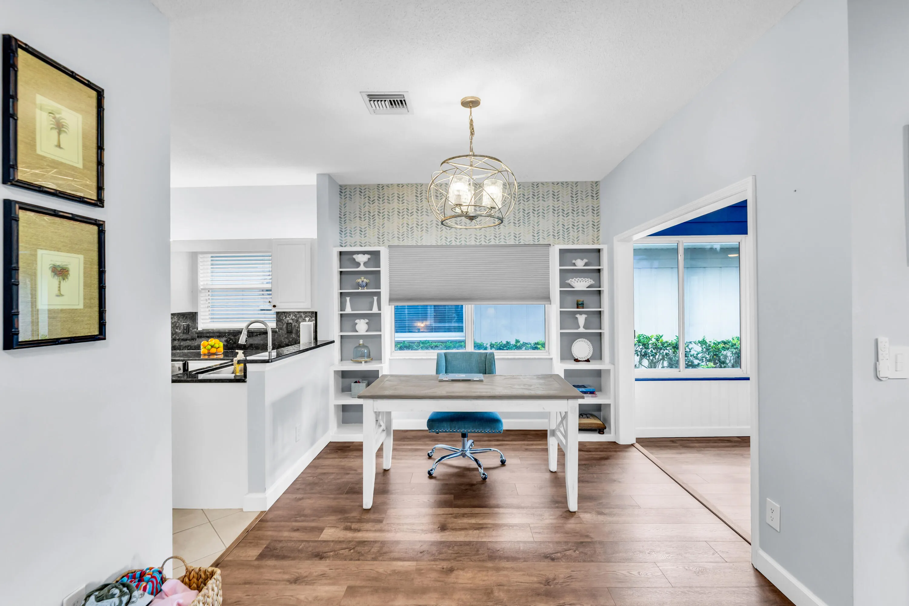 401 Tamarind Place