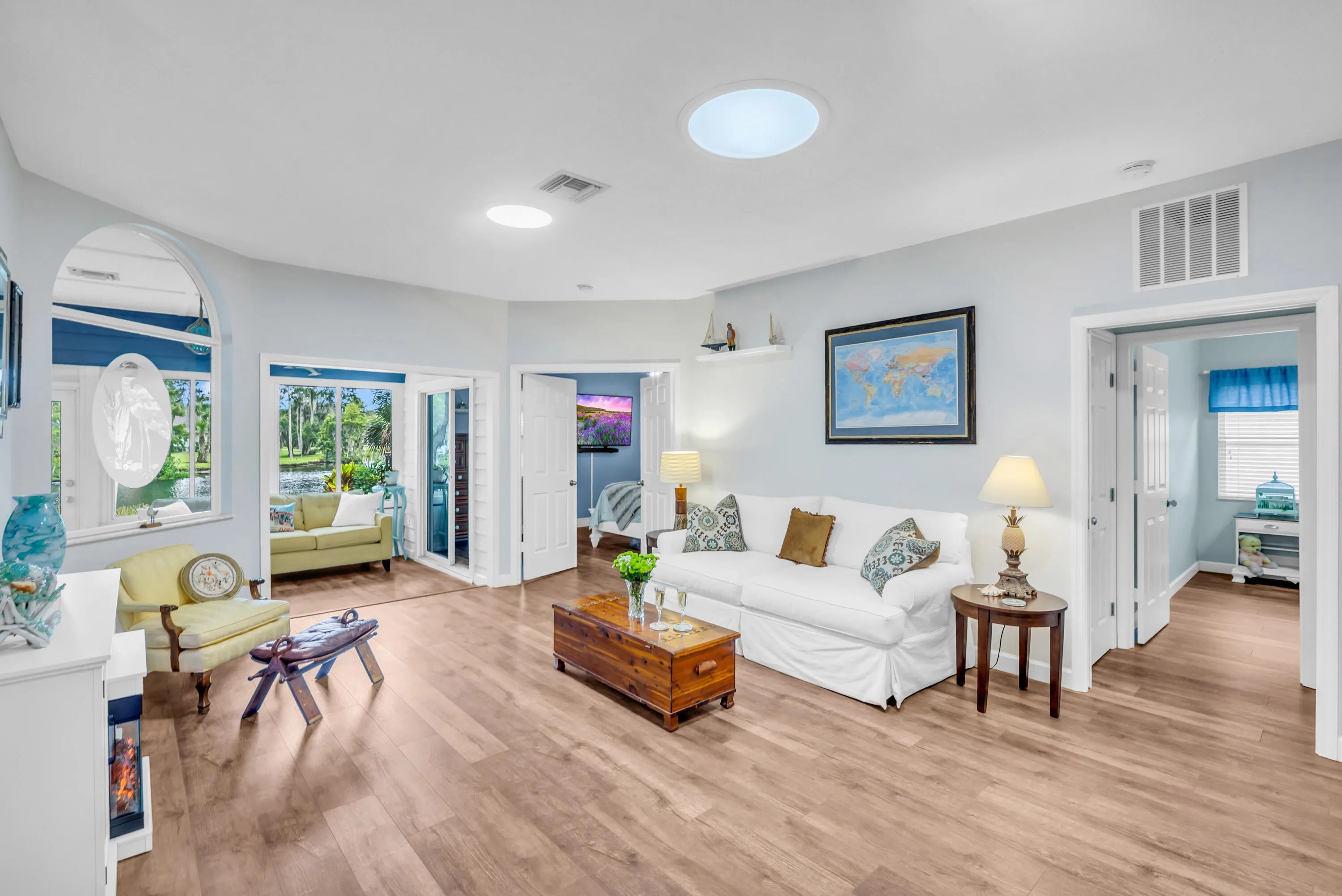 401 Tamarind Place