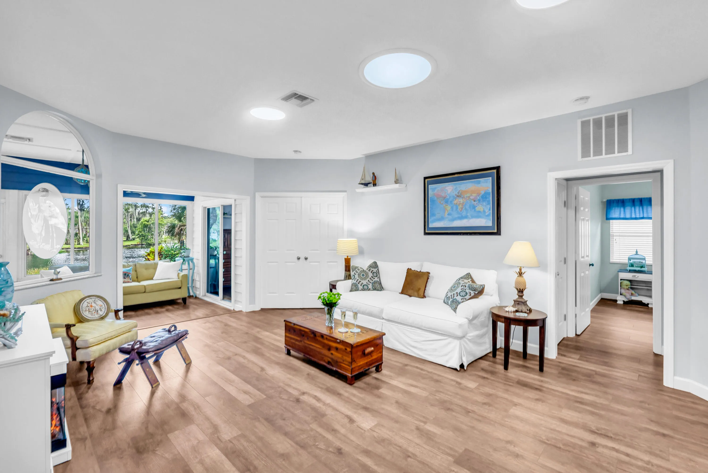 401 Tamarind Place