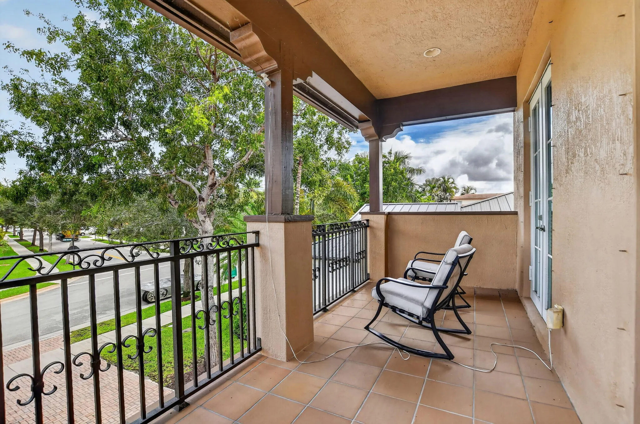 10998 NW 78th Place