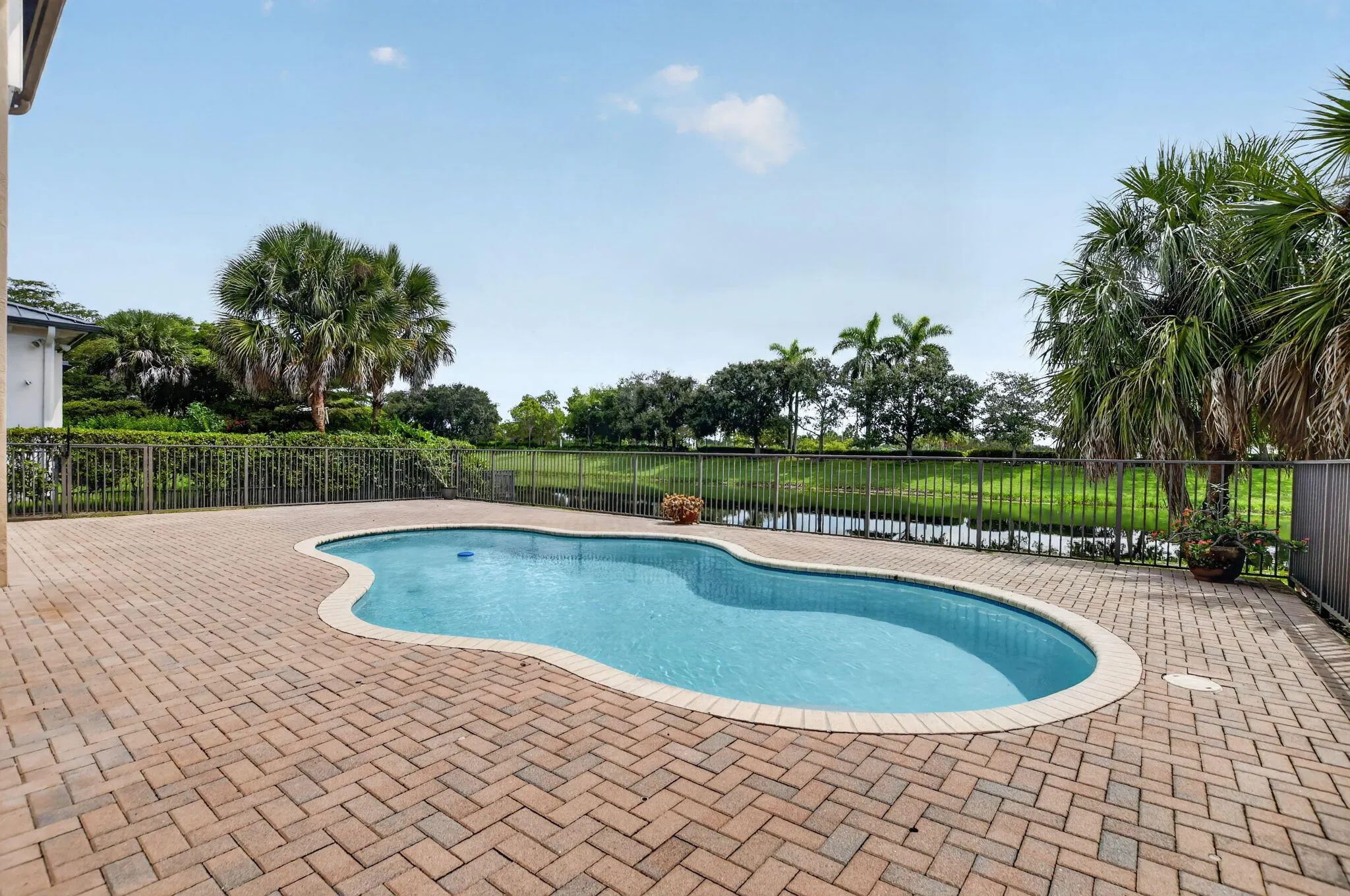 10998 NW 78th Place