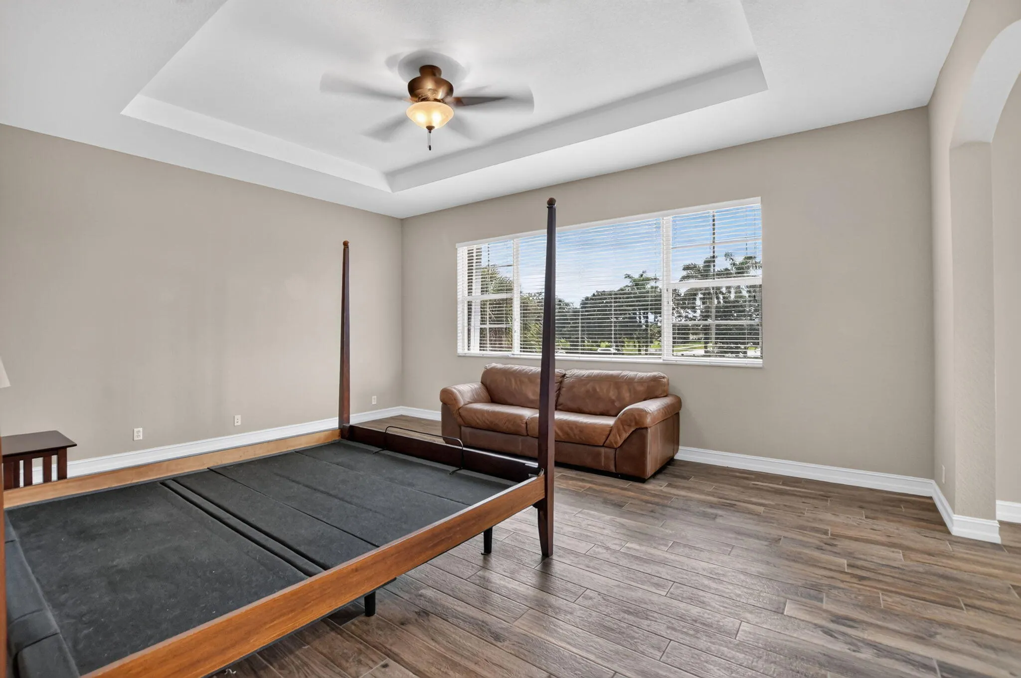 10998 NW 78th Place