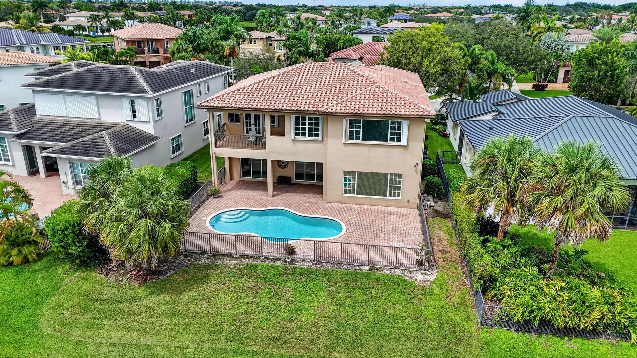 10998 NW 78th Place