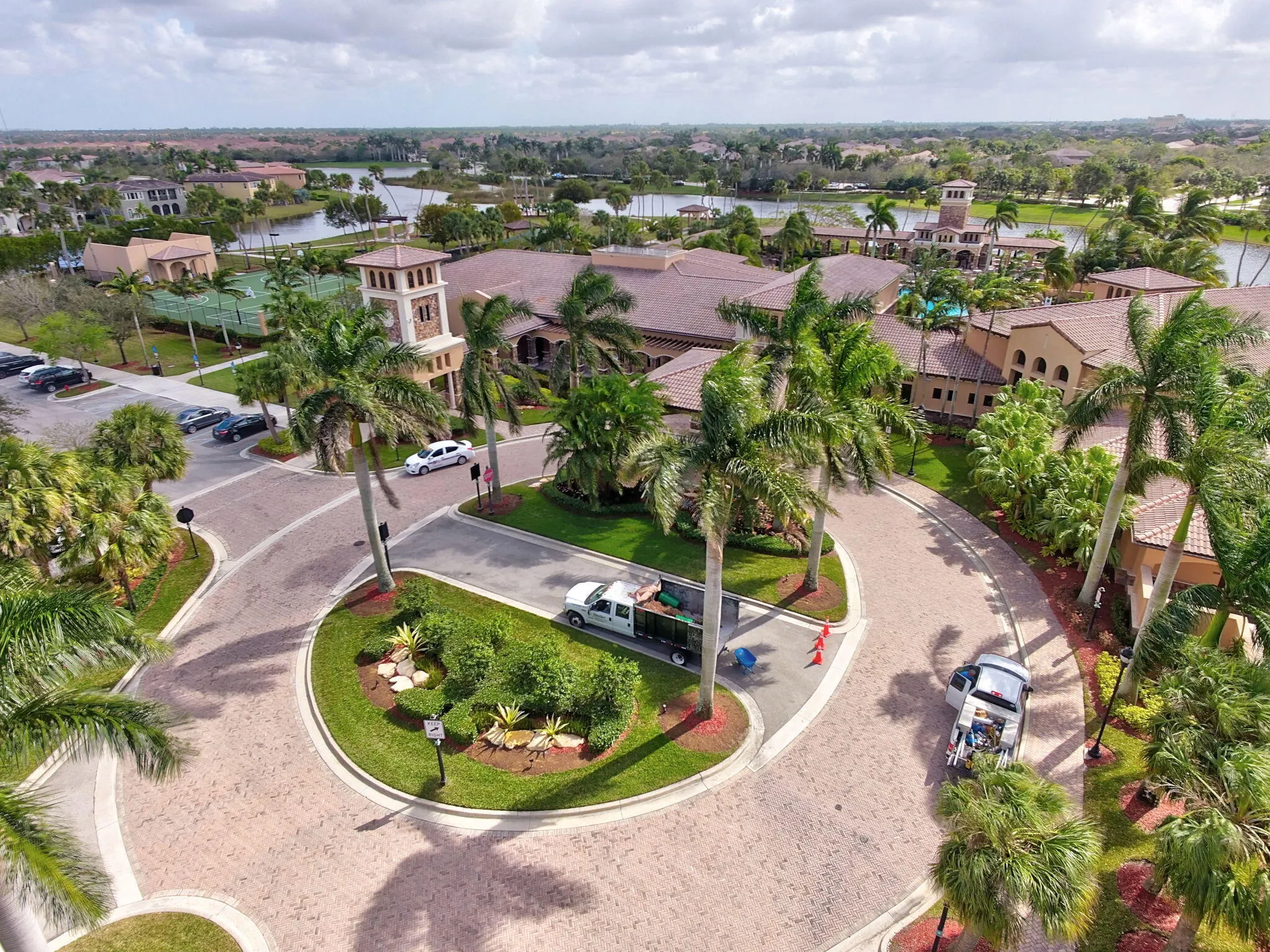 10998 NW 78th Place