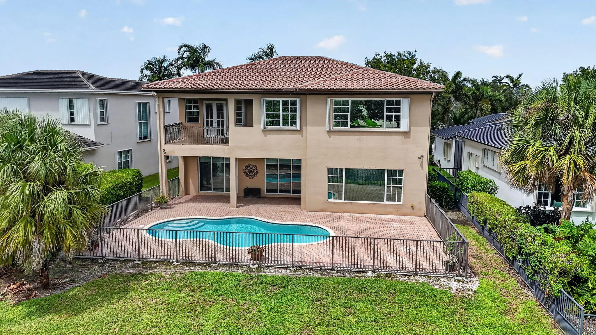 10998 NW 78th Place