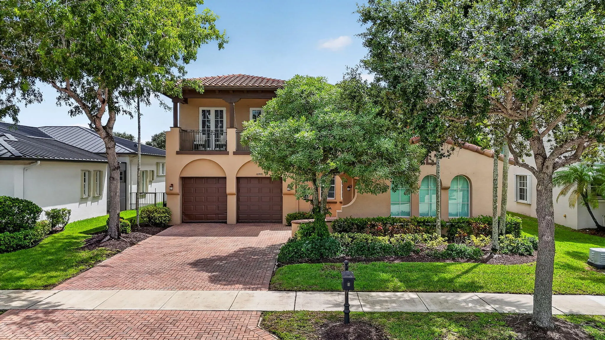 10998 NW 78th Place