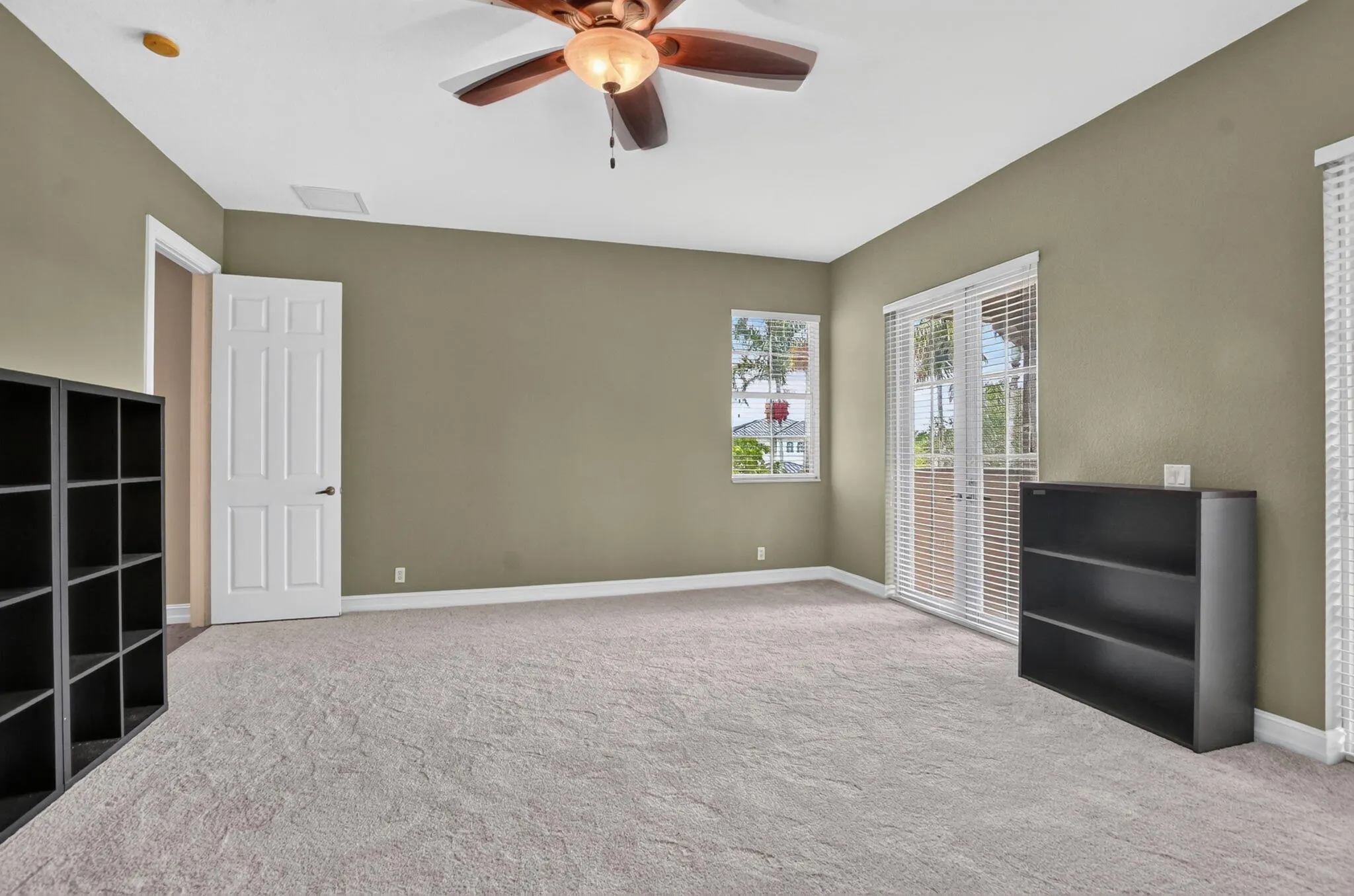 10998 NW 78th Place