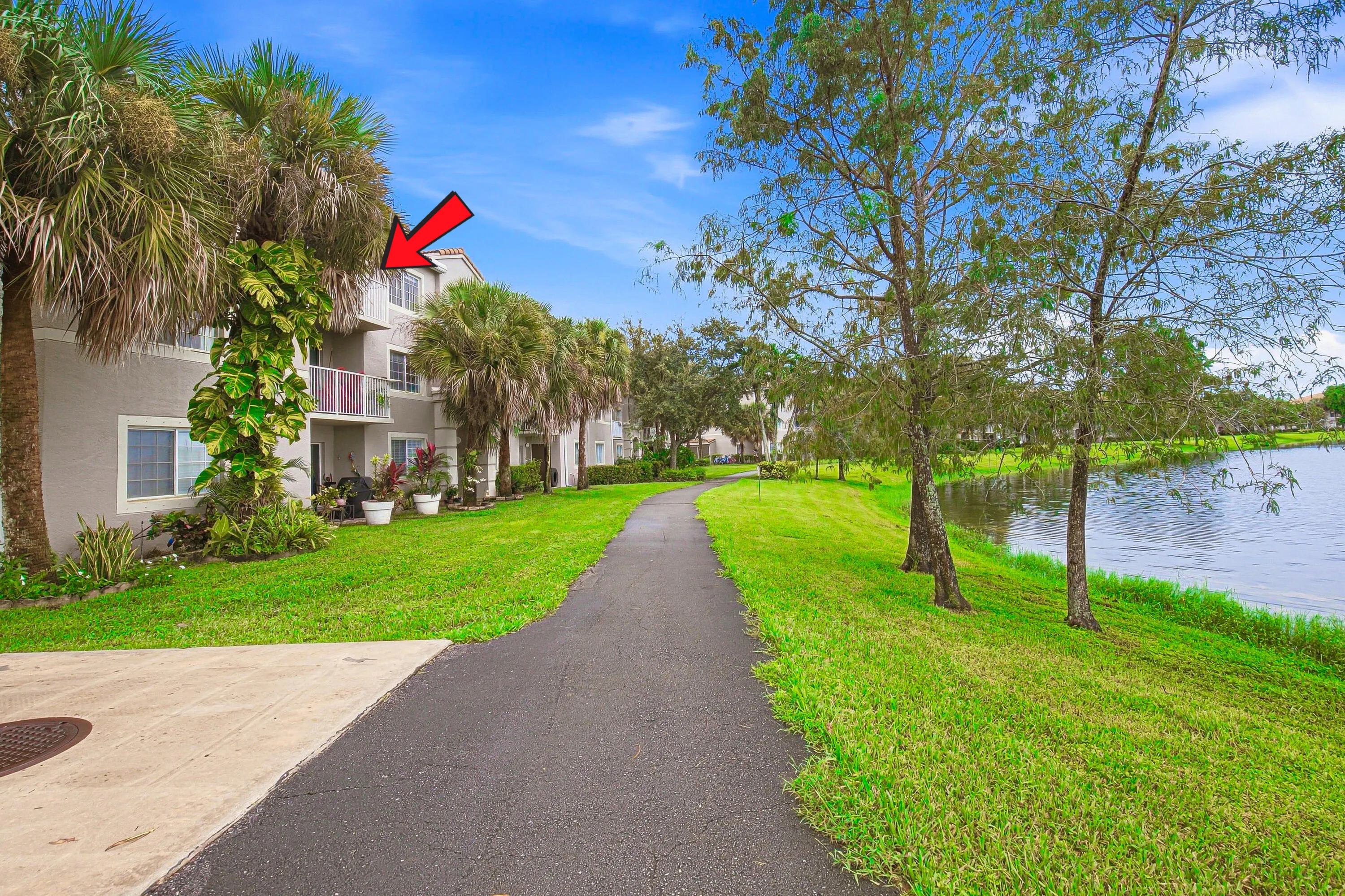 5045 WILES Road #308