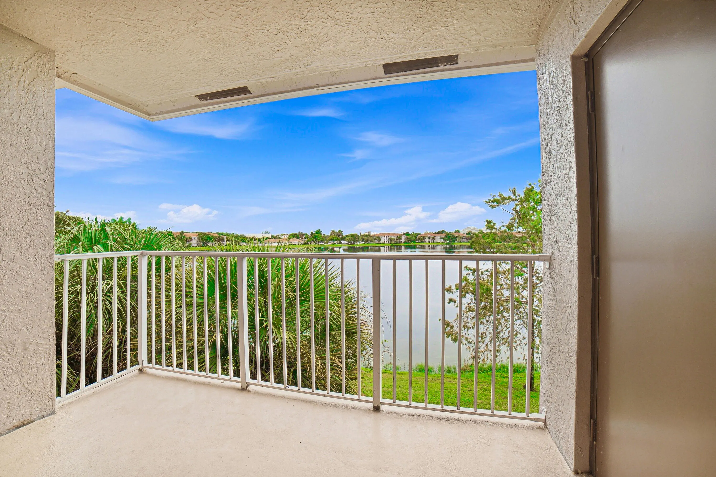 5045 WILES Road #308