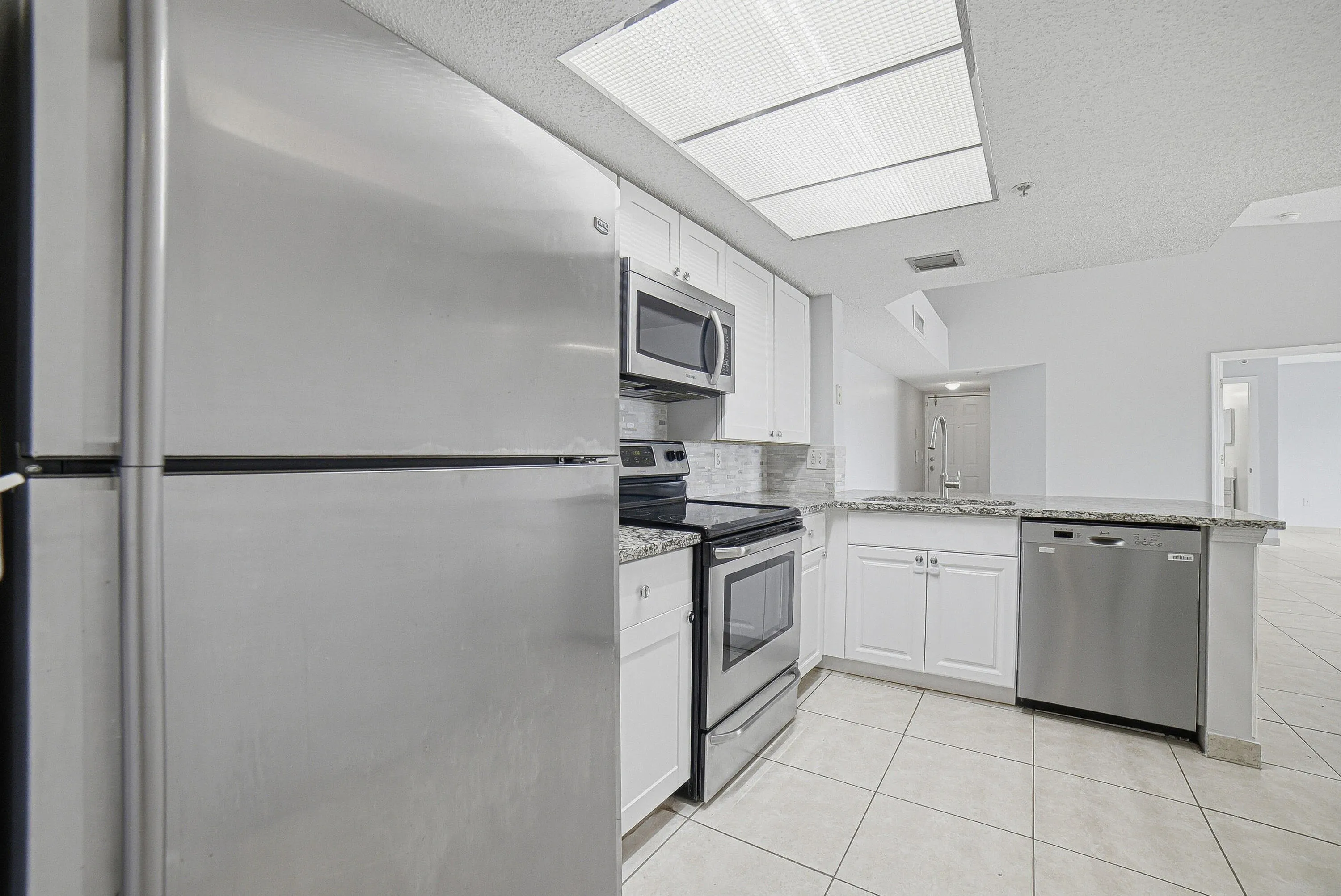 5045 WILES Road #308