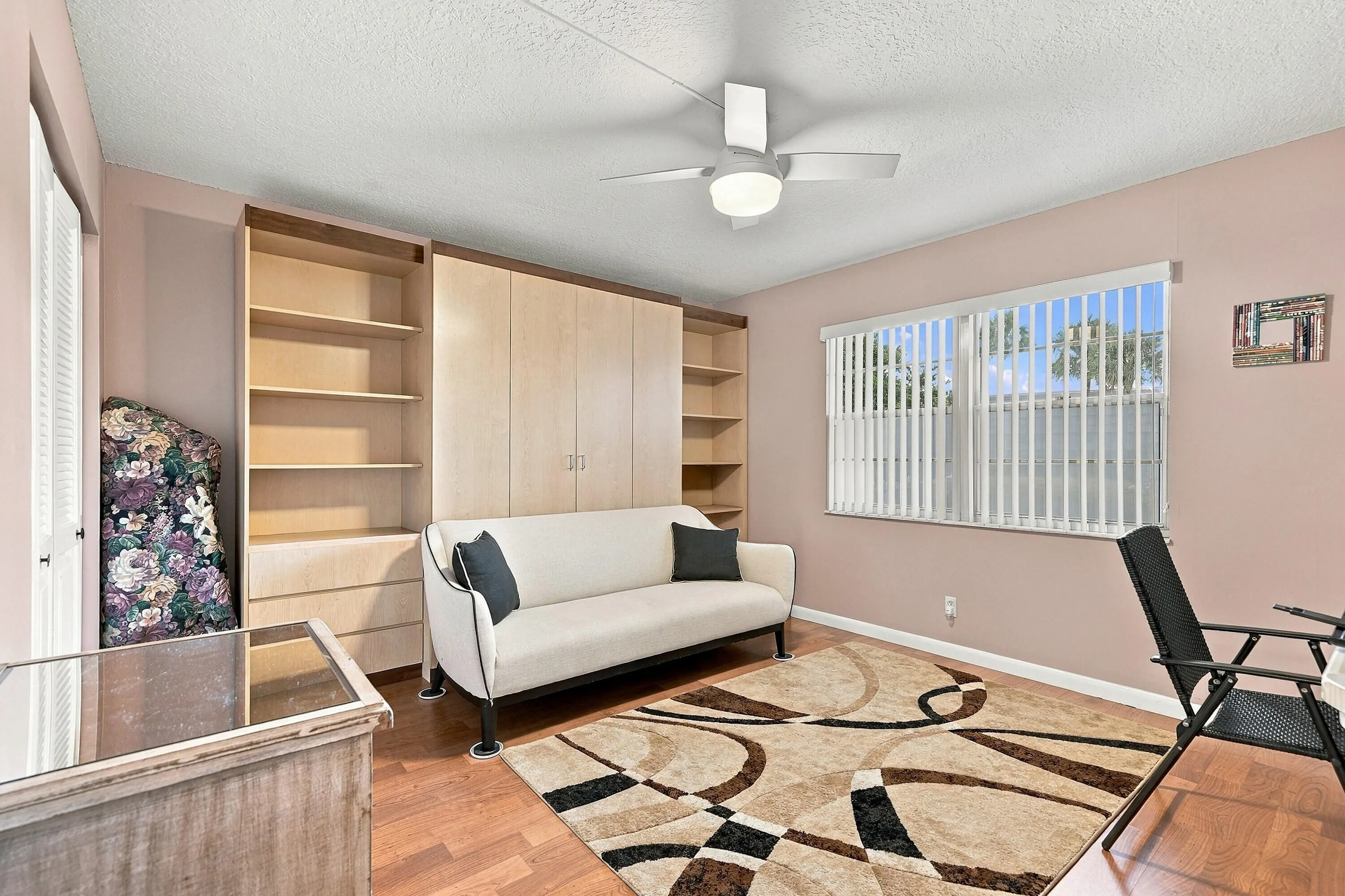 2903 VICTORIA Circle #C1
