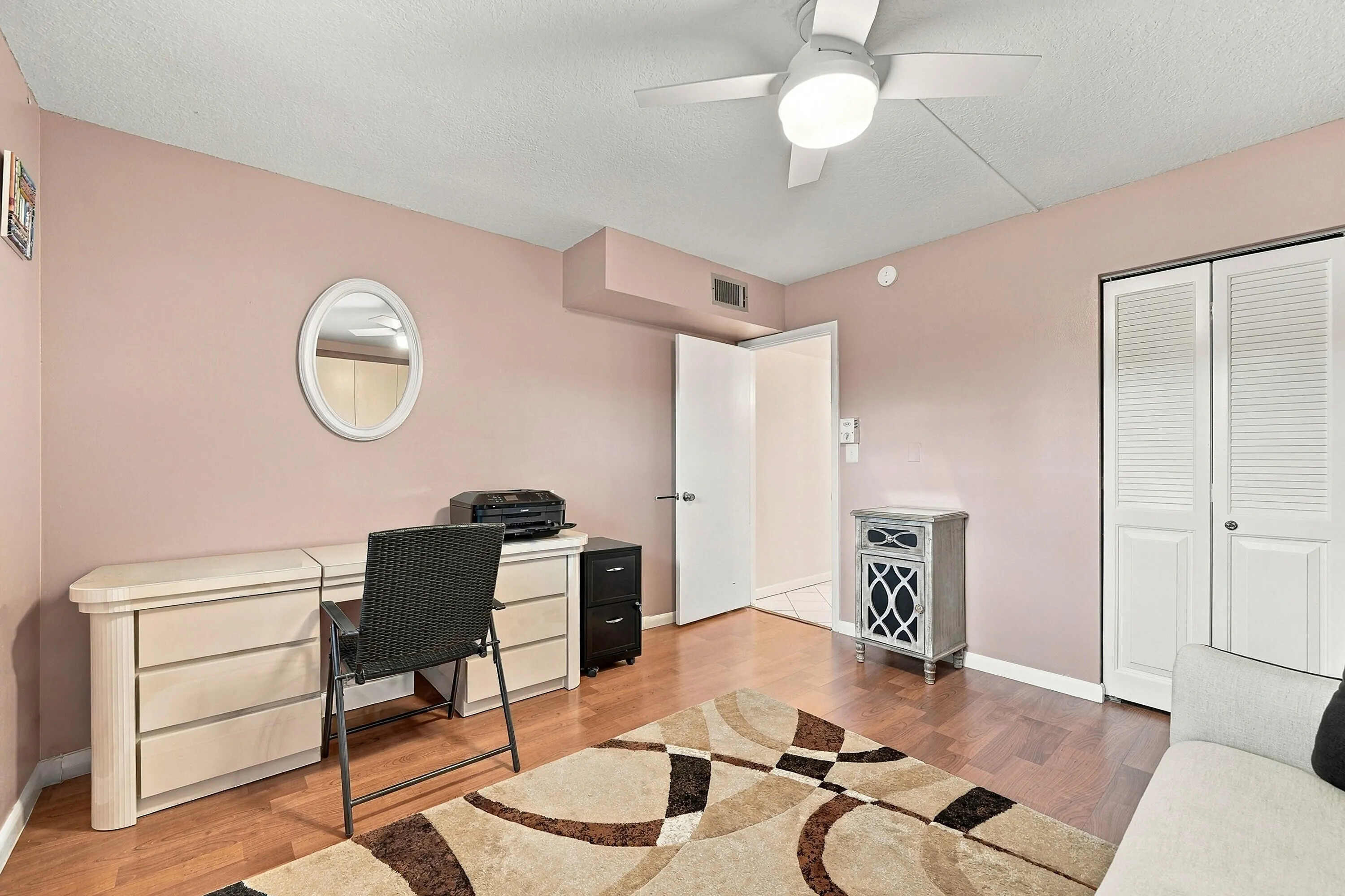 2903 VICTORIA Circle #C1