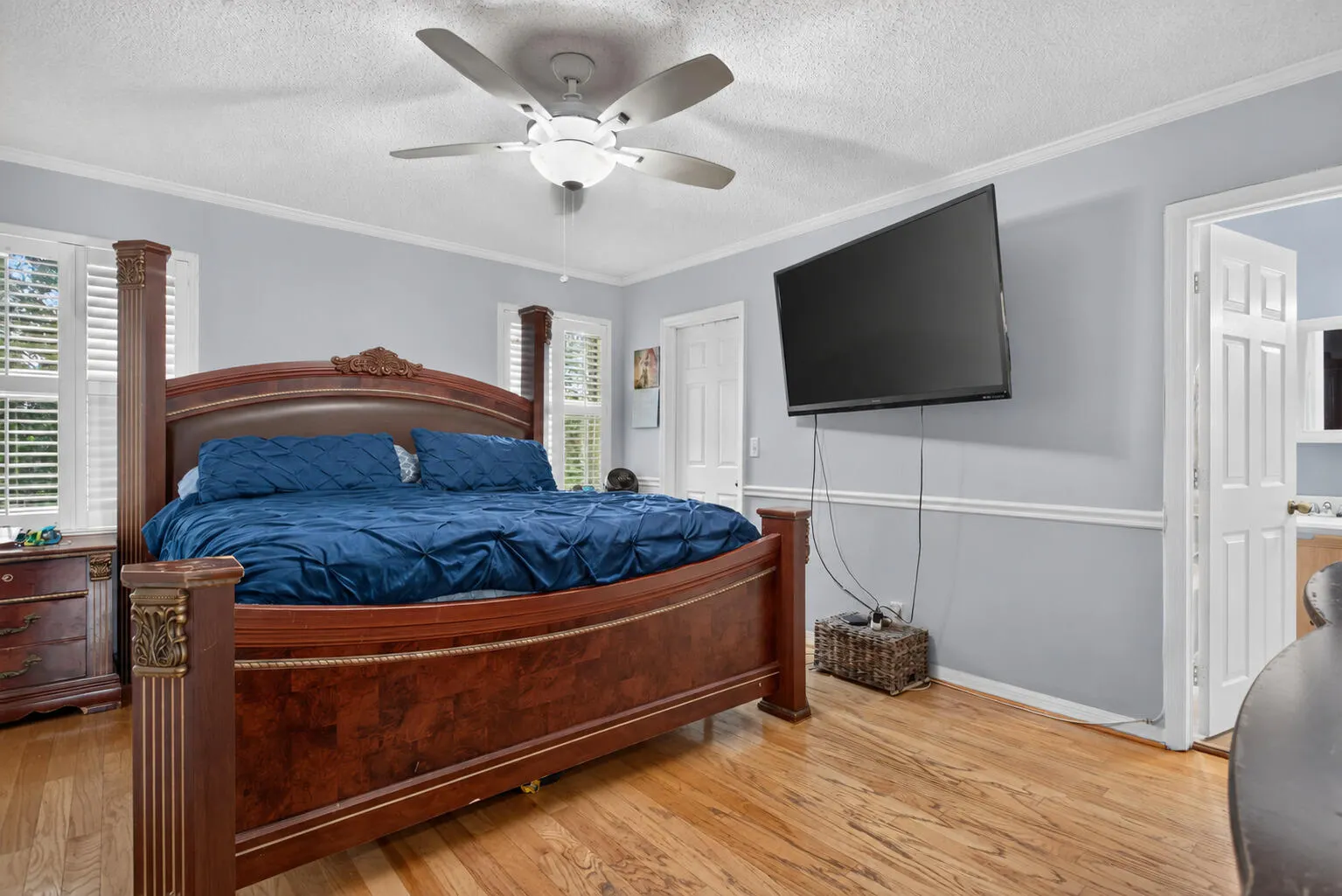4258 NW 1st Drive