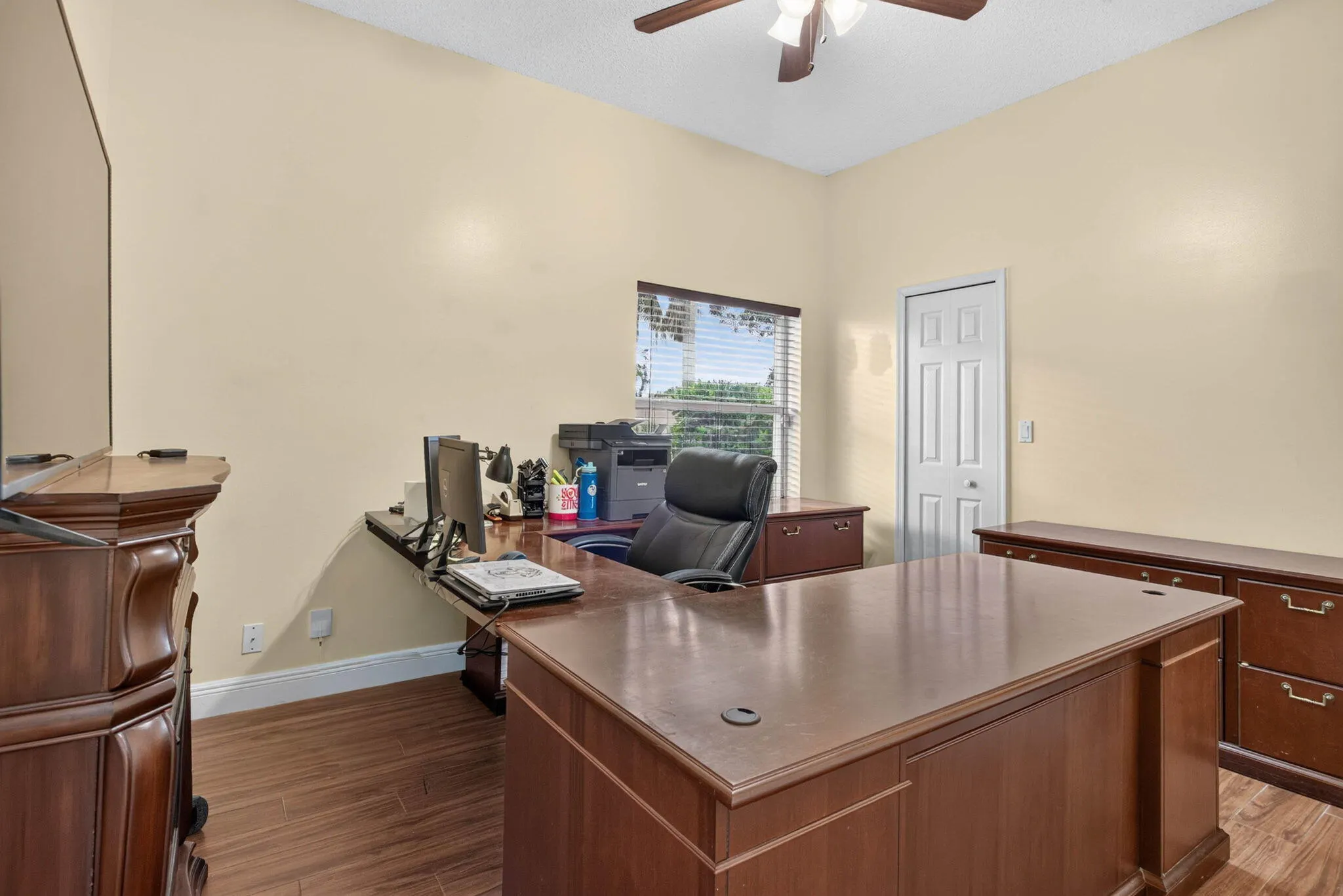 10002 NW 58th Court NW