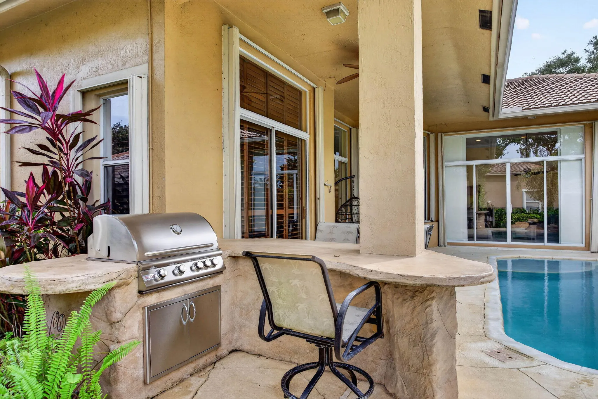 10002 NW 58th Court NW