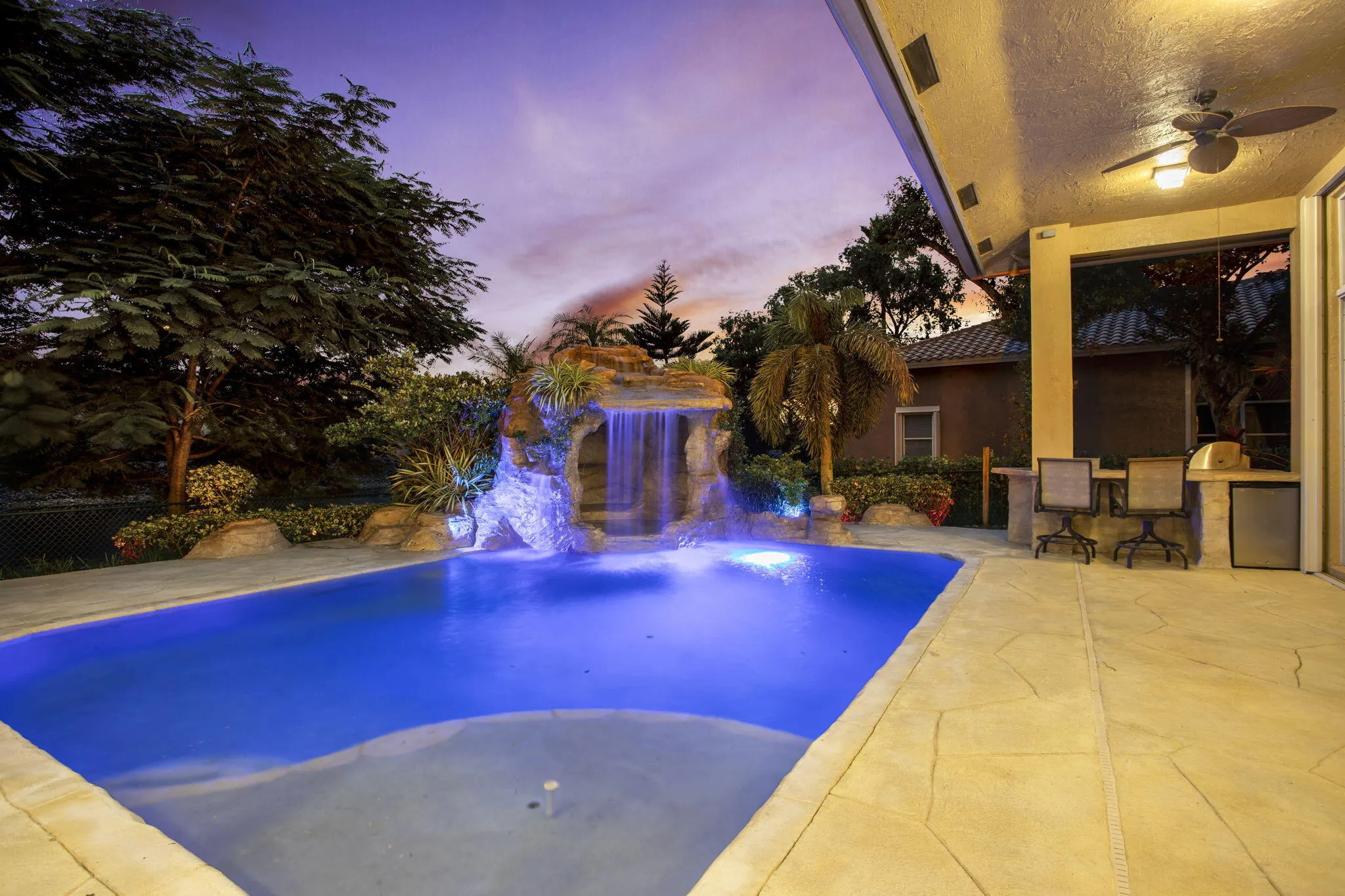 10002 NW 58th Court NW
