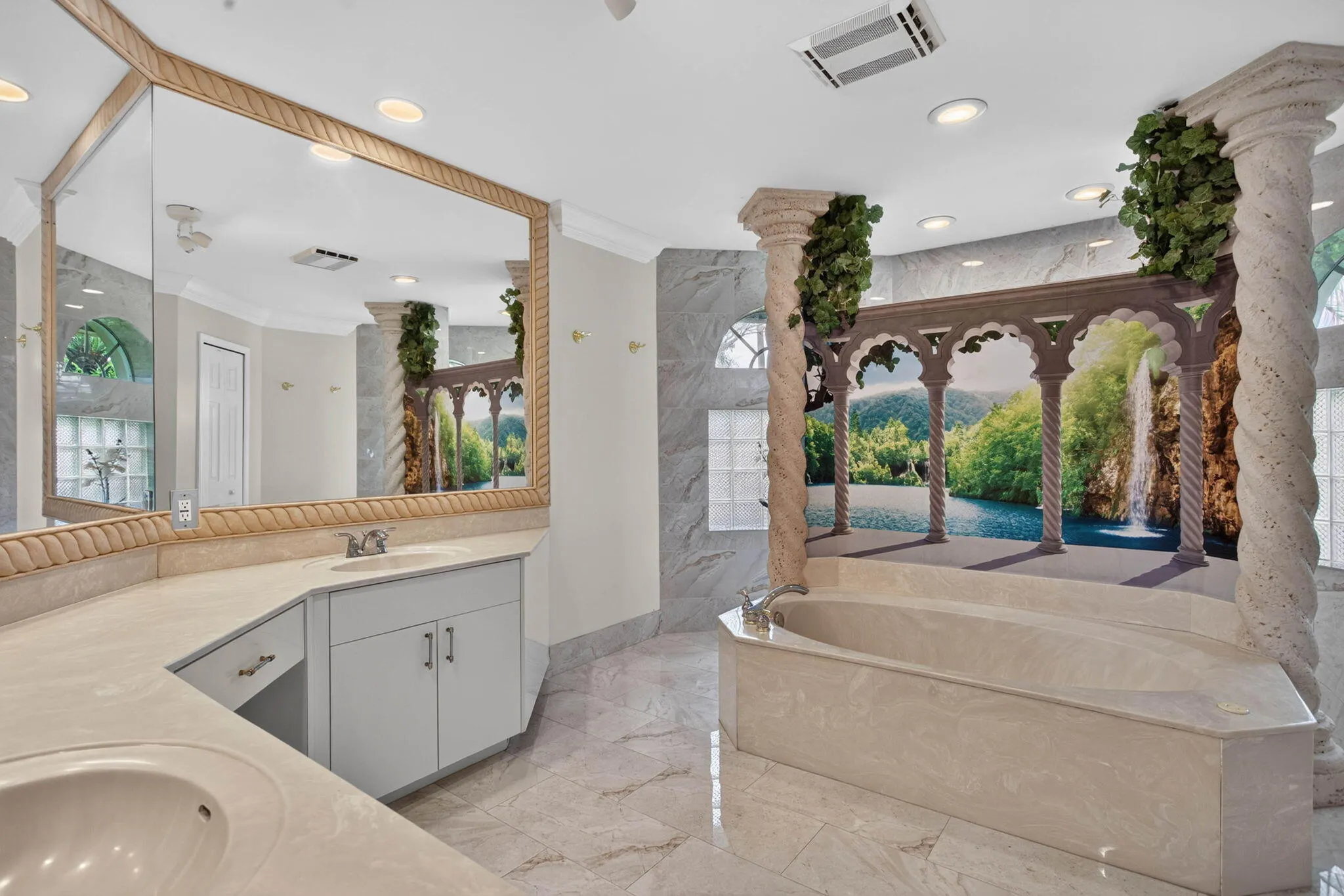 10002 NW 58th Court NW
