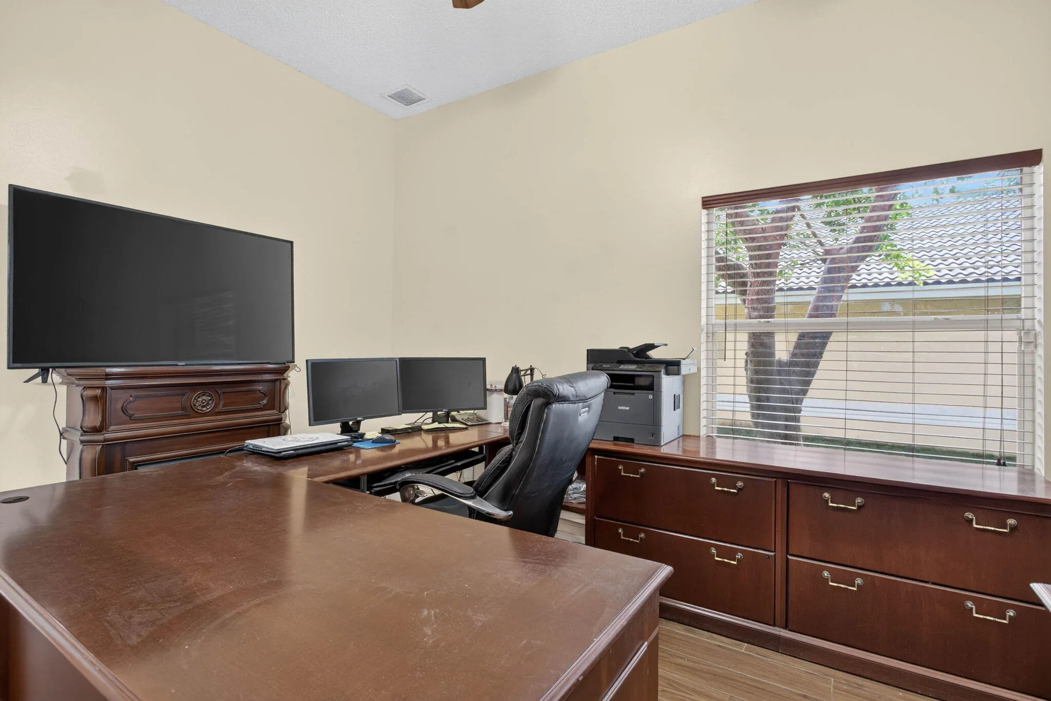 10002 NW 58th Court NW