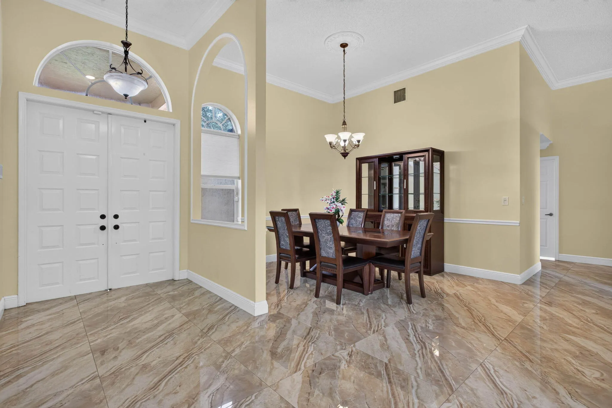 10002 NW 58th Court NW