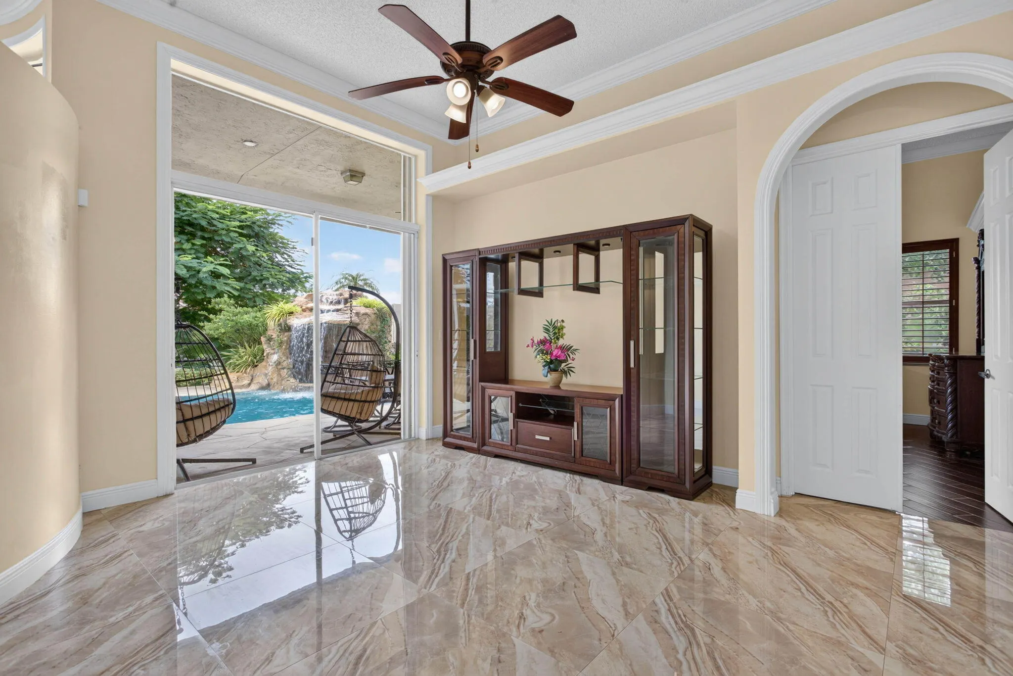 10002 NW 58th Court NW