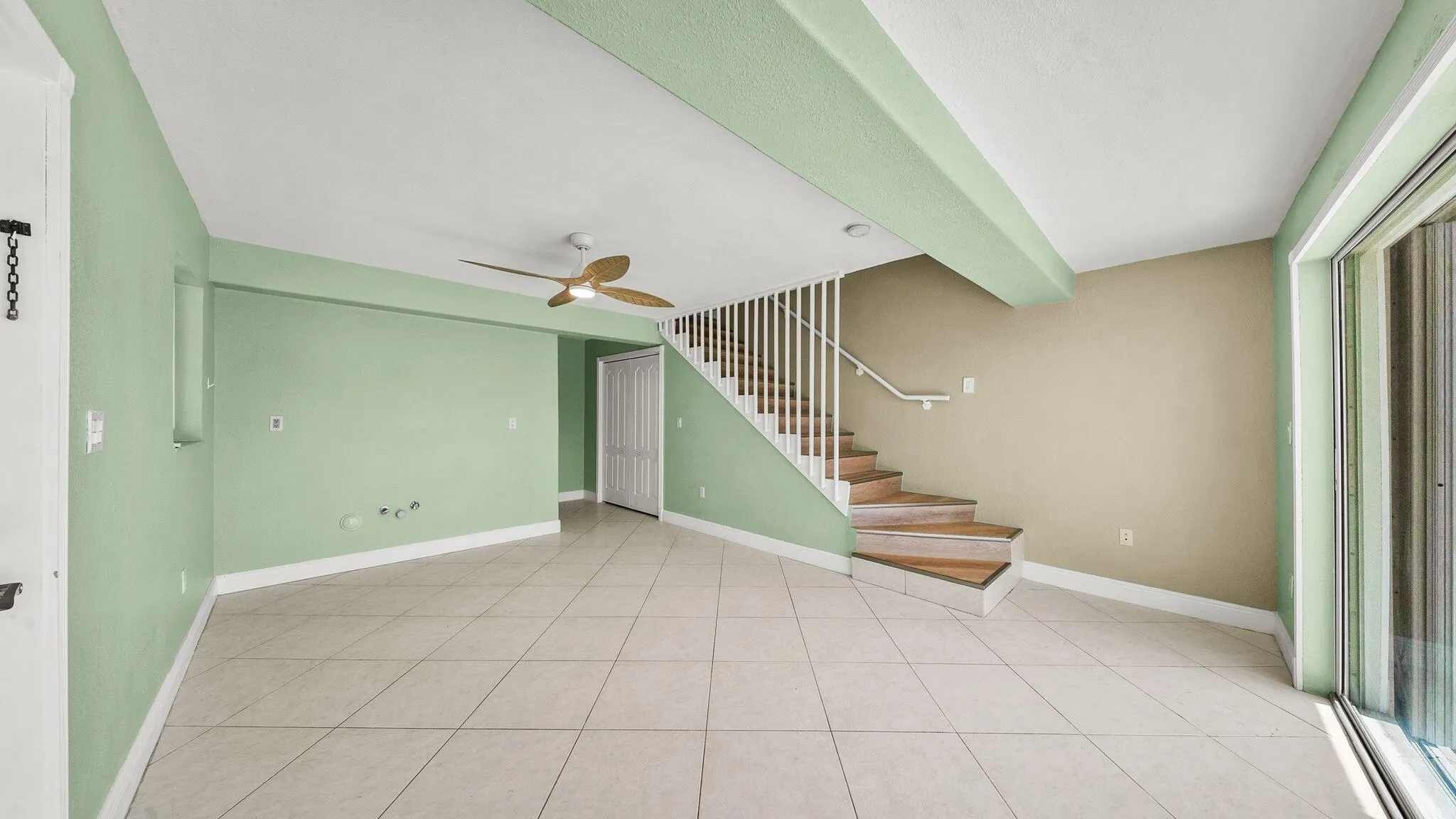 51 Coral Lane