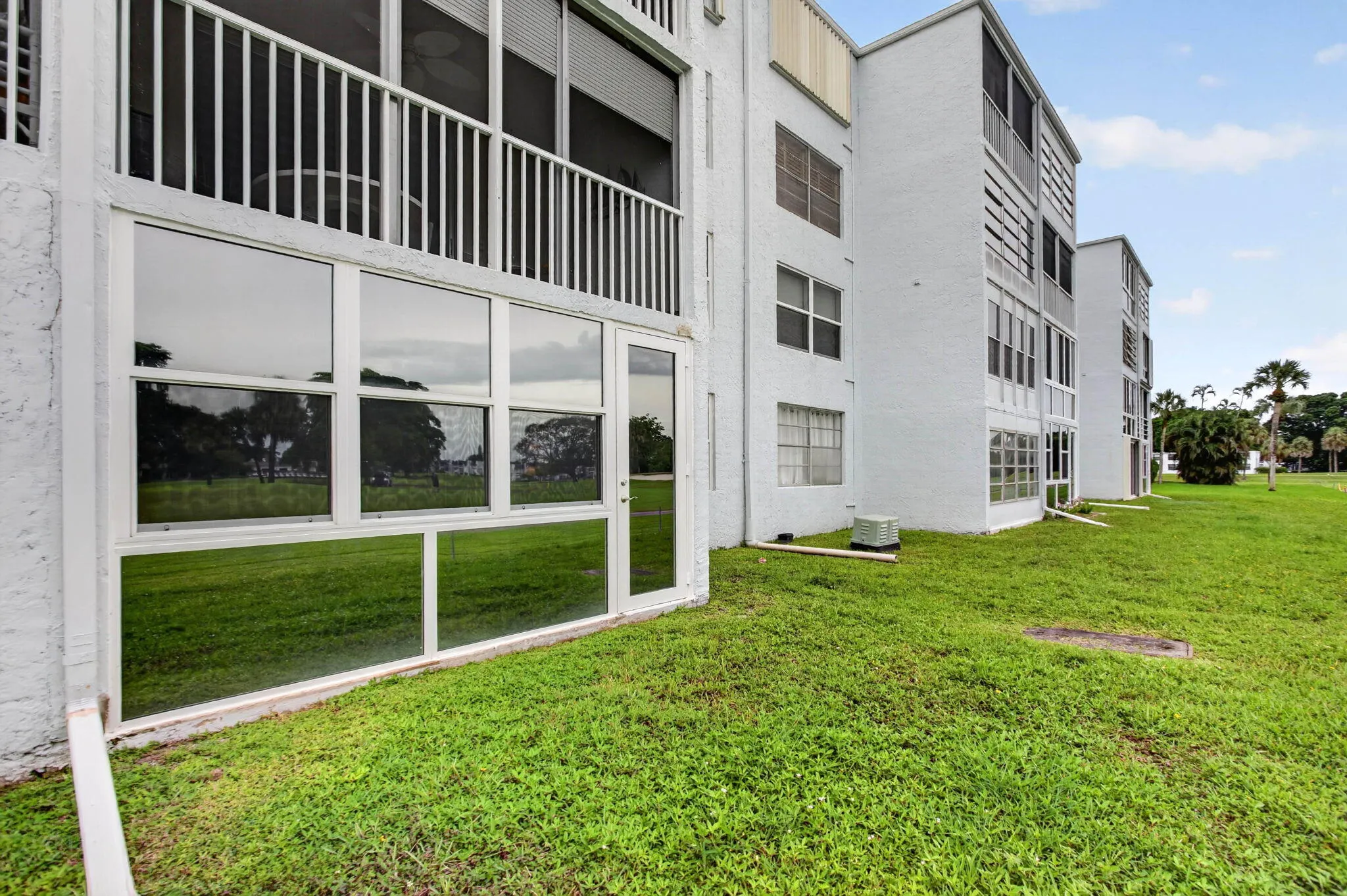 7640 NW 18TH Street #105