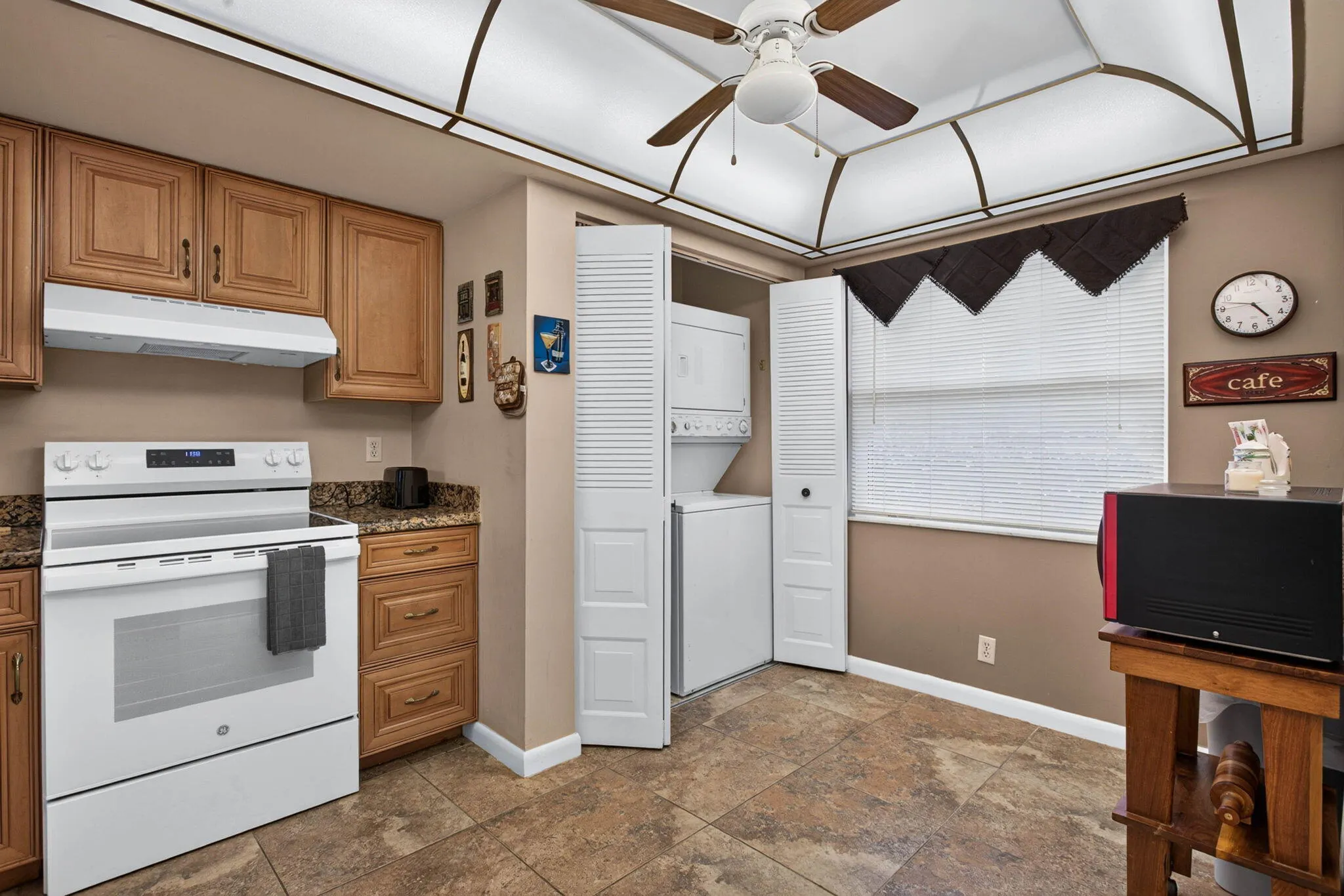 7640 NW 18TH Street #105