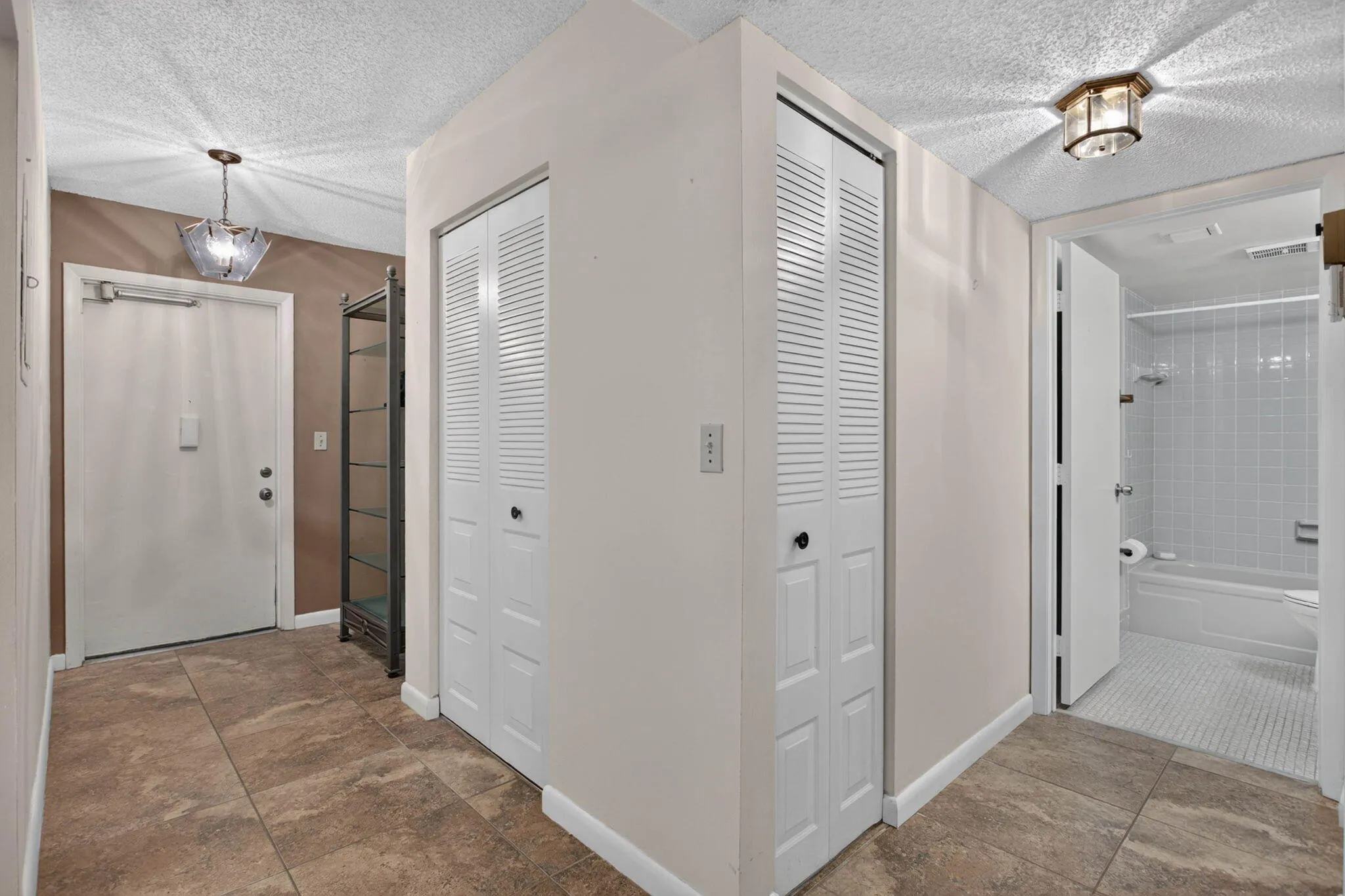 7640 NW 18TH Street #105