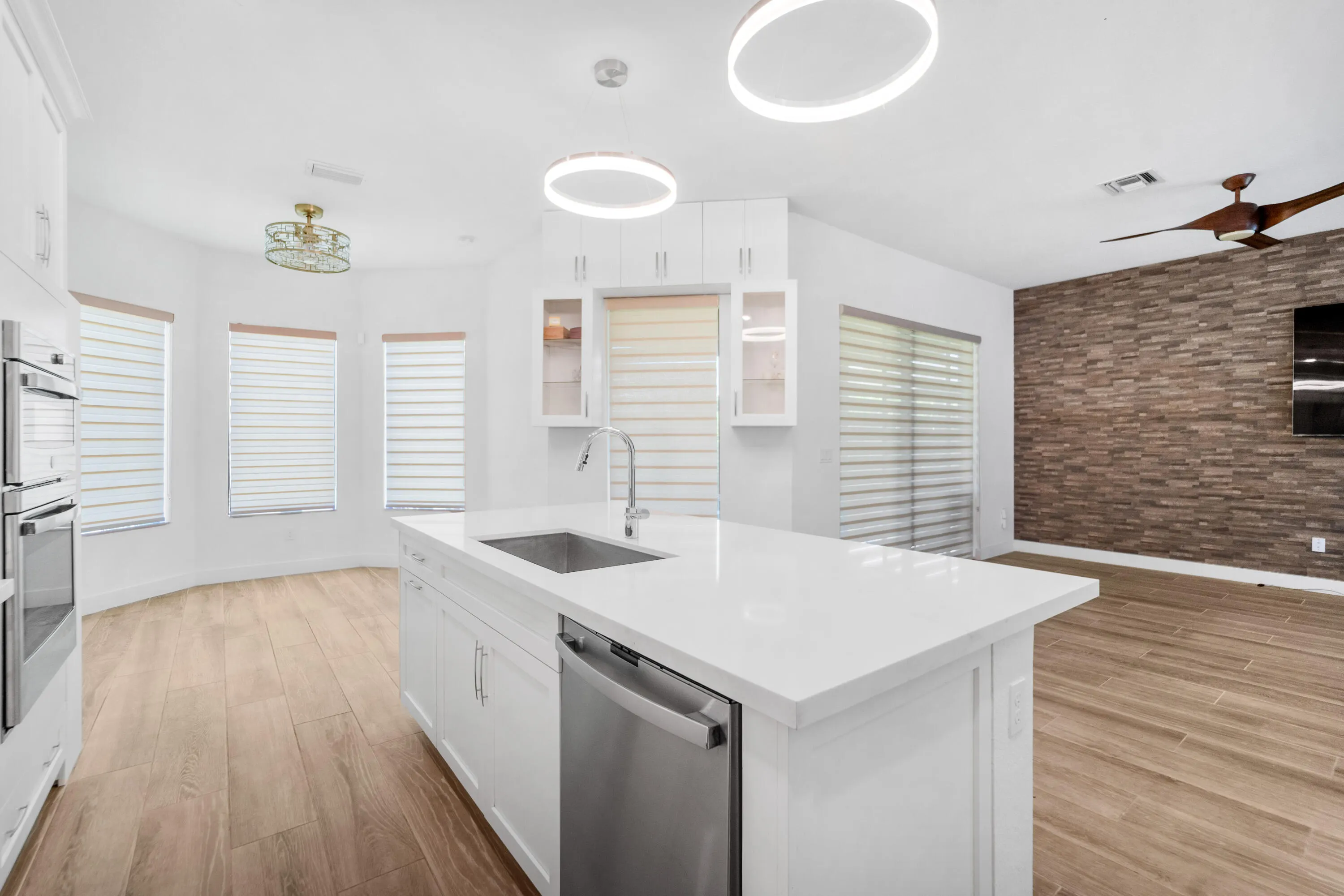 10768 AZUL Lane