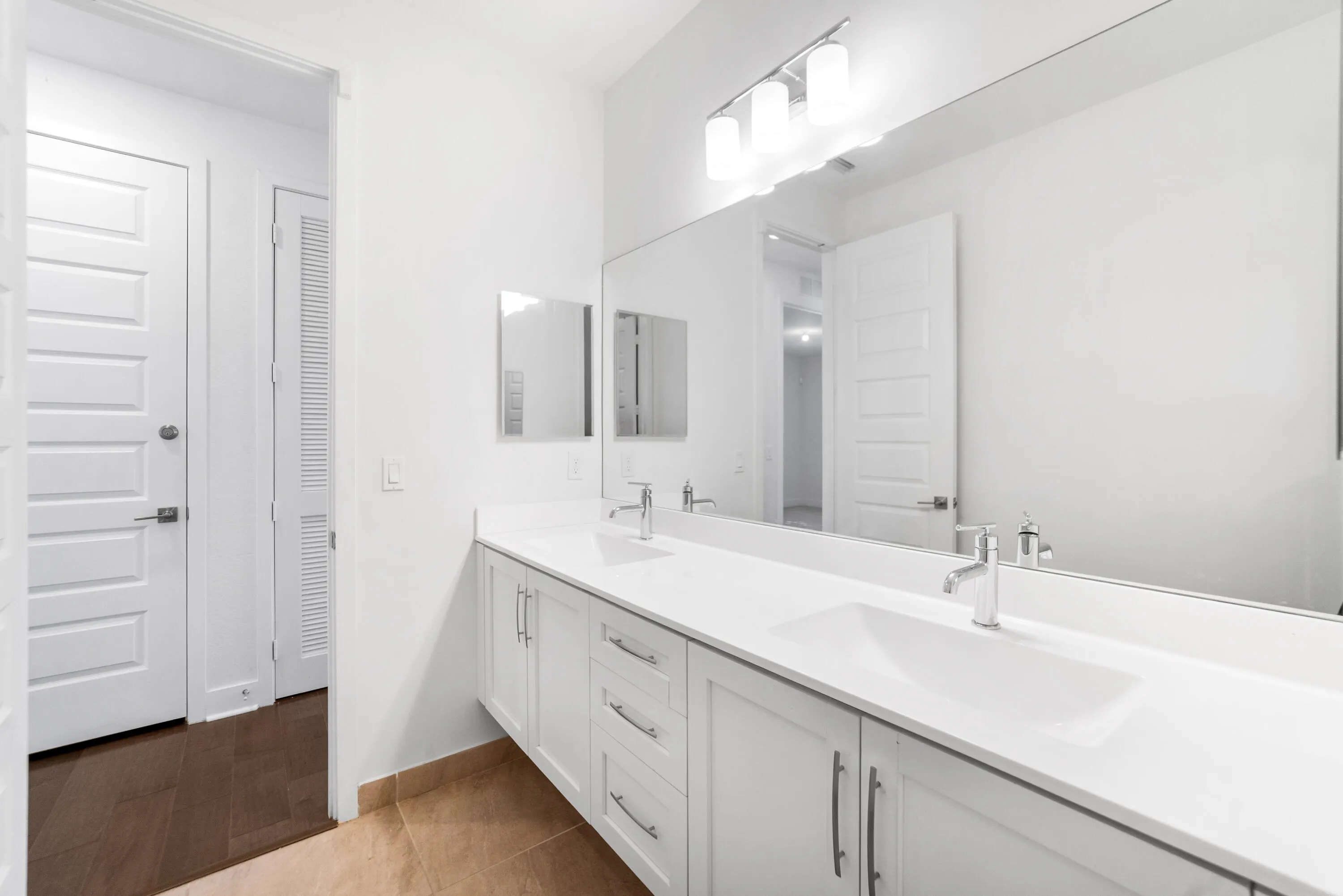10768 AZUL Lane