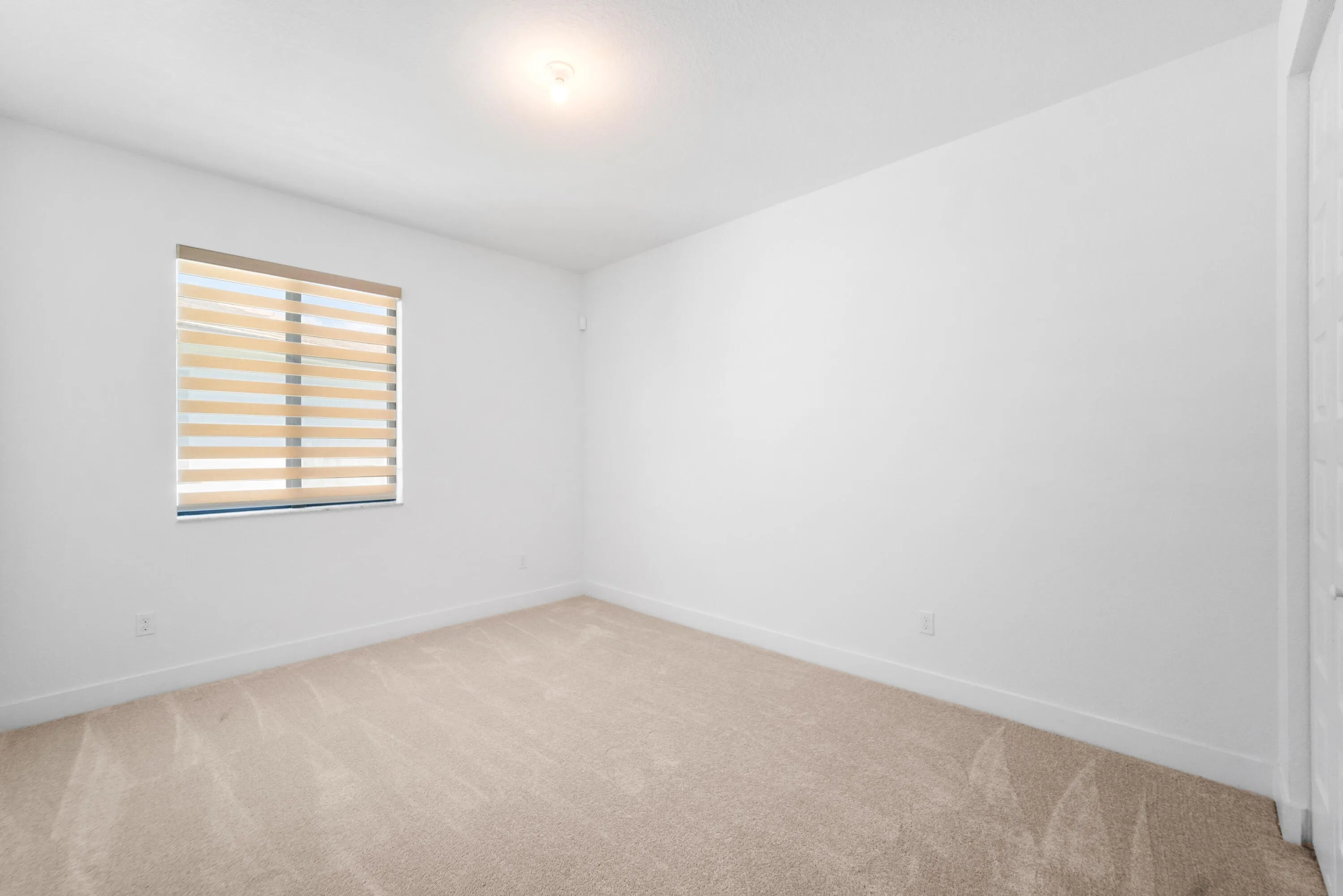 10768 AZUL Lane
