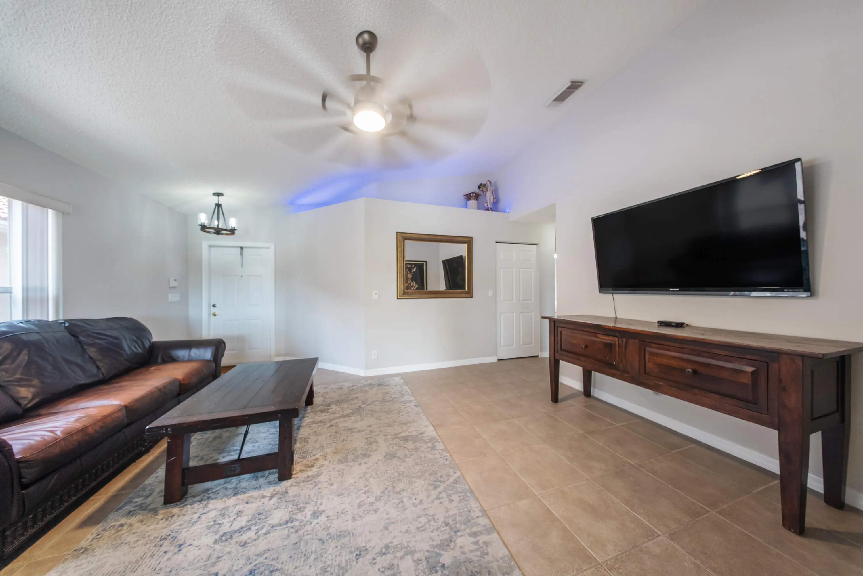 6481 Willoughby Circle