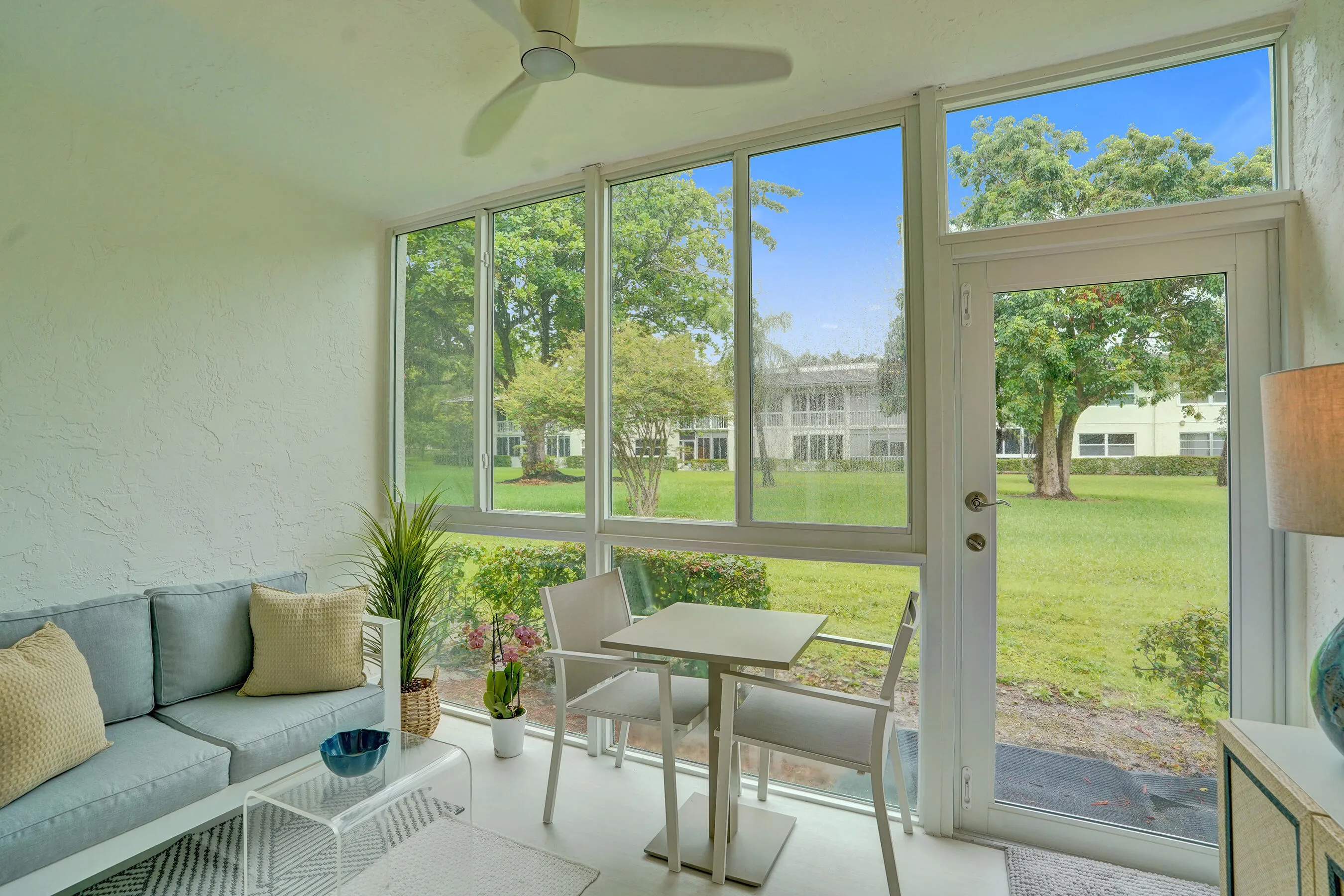 1211 BAHAMA Bend #E1