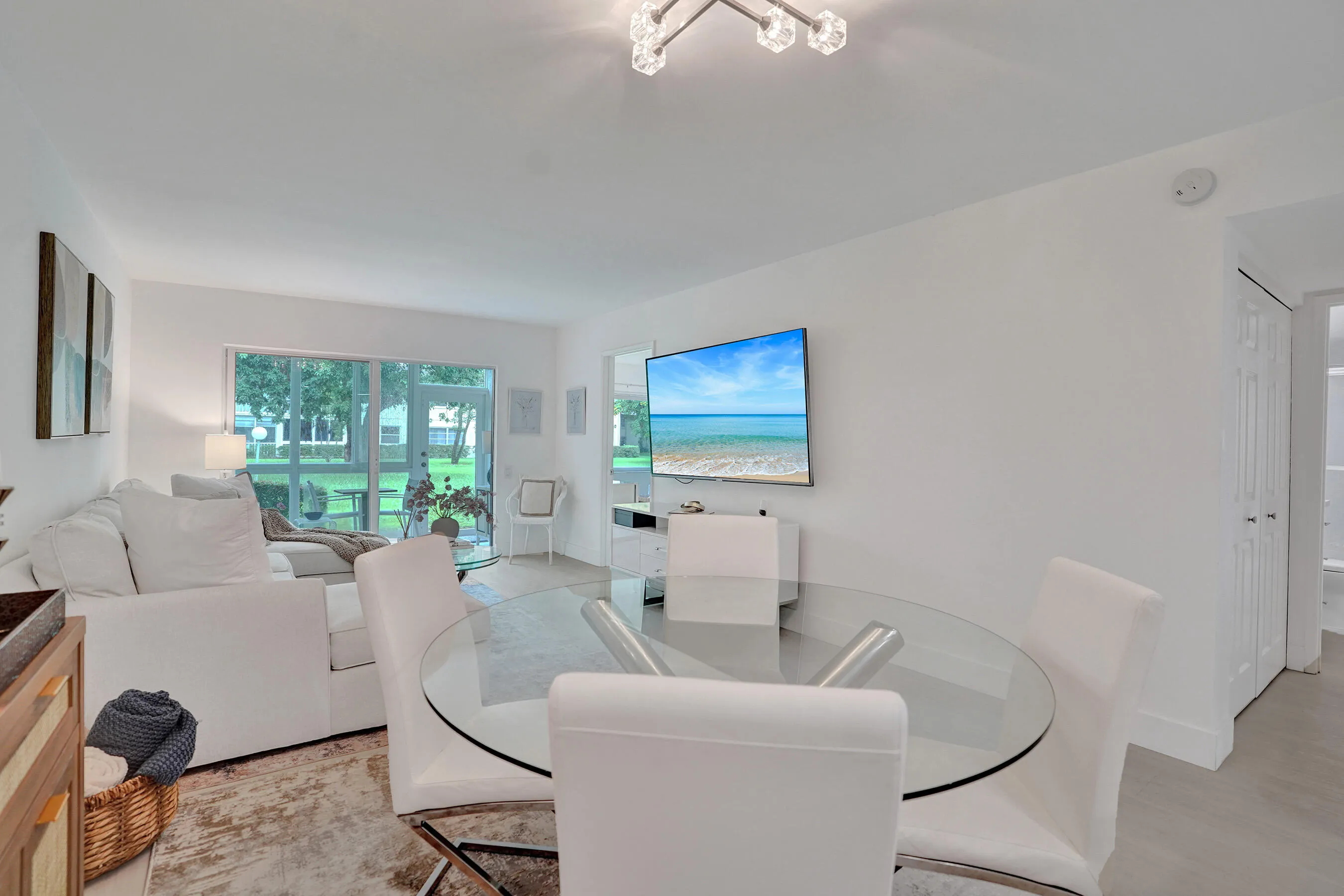 1211 BAHAMA Bend #E1