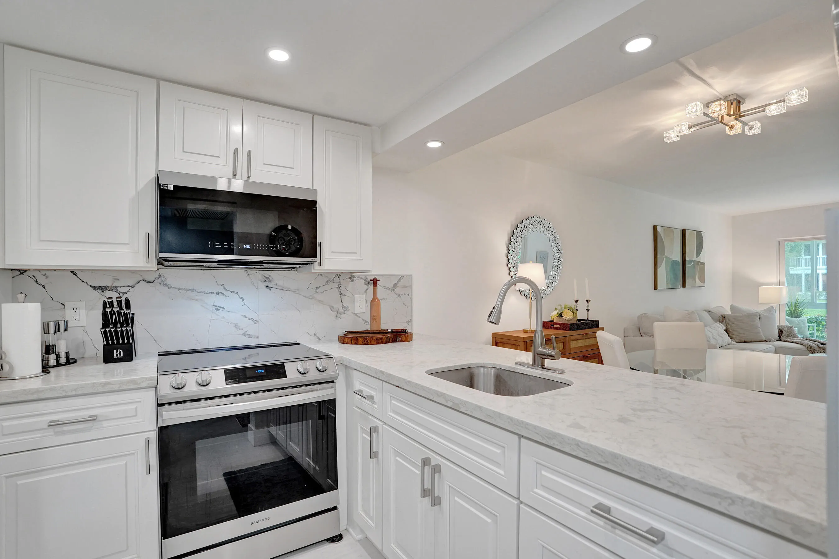 1211 BAHAMA Bend #E1
