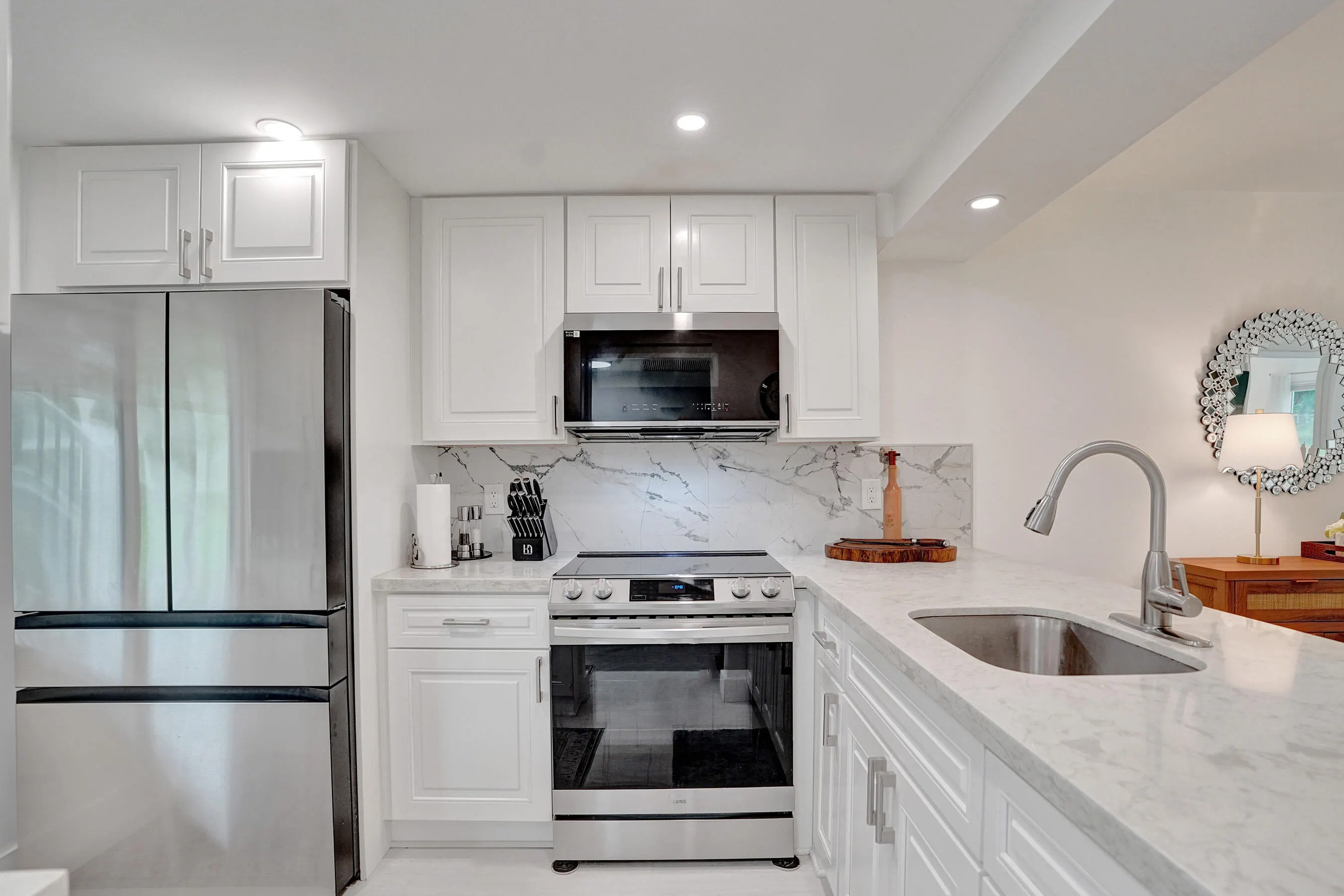 1211 BAHAMA Bend #E1