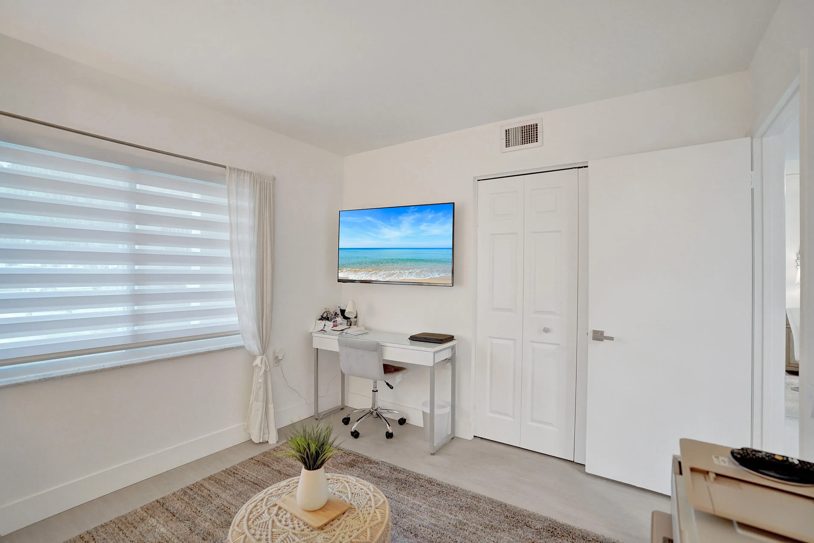 1211 BAHAMA Bend #E1