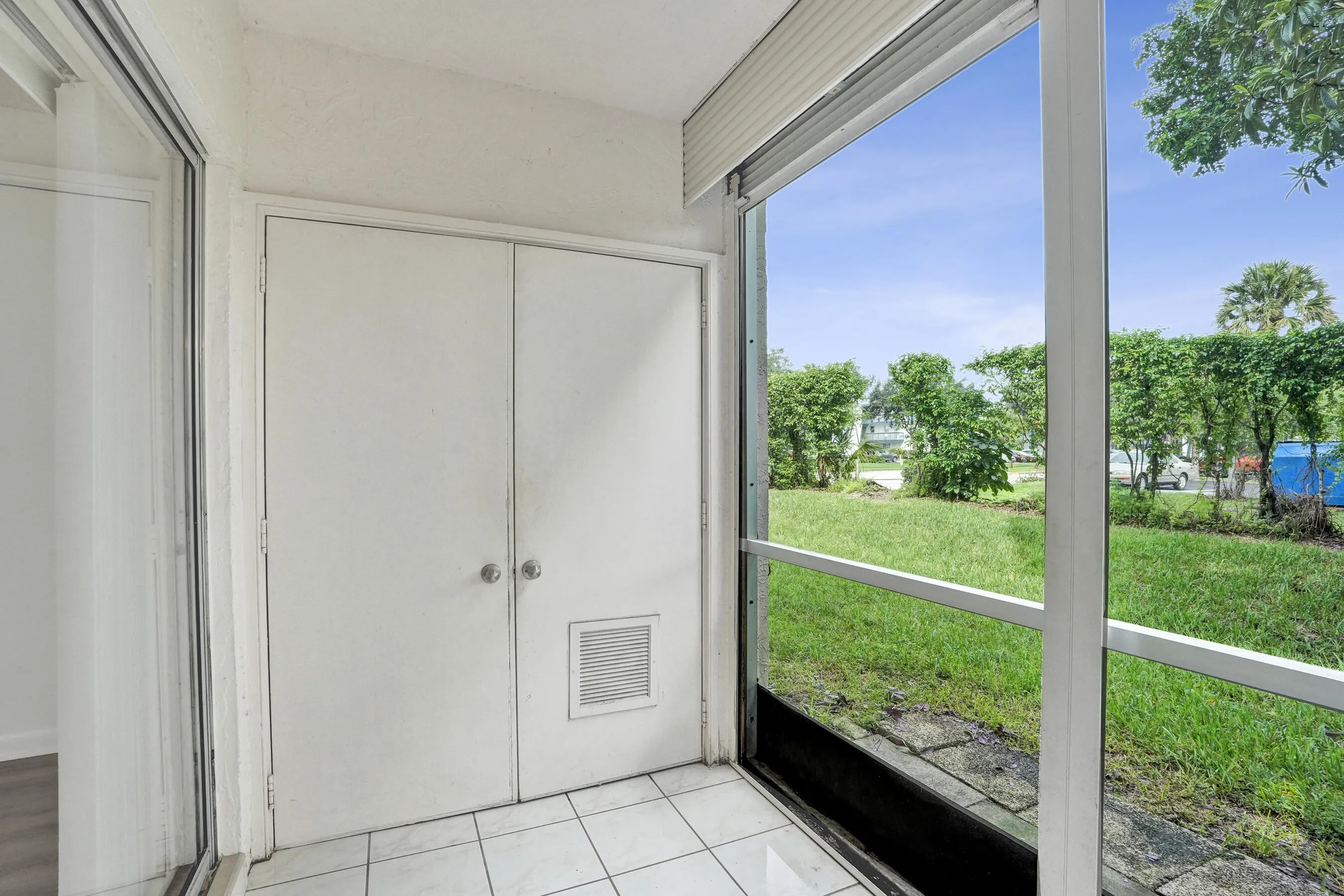 3081 HOLIDAY SPRINGS Boulevard #102-6