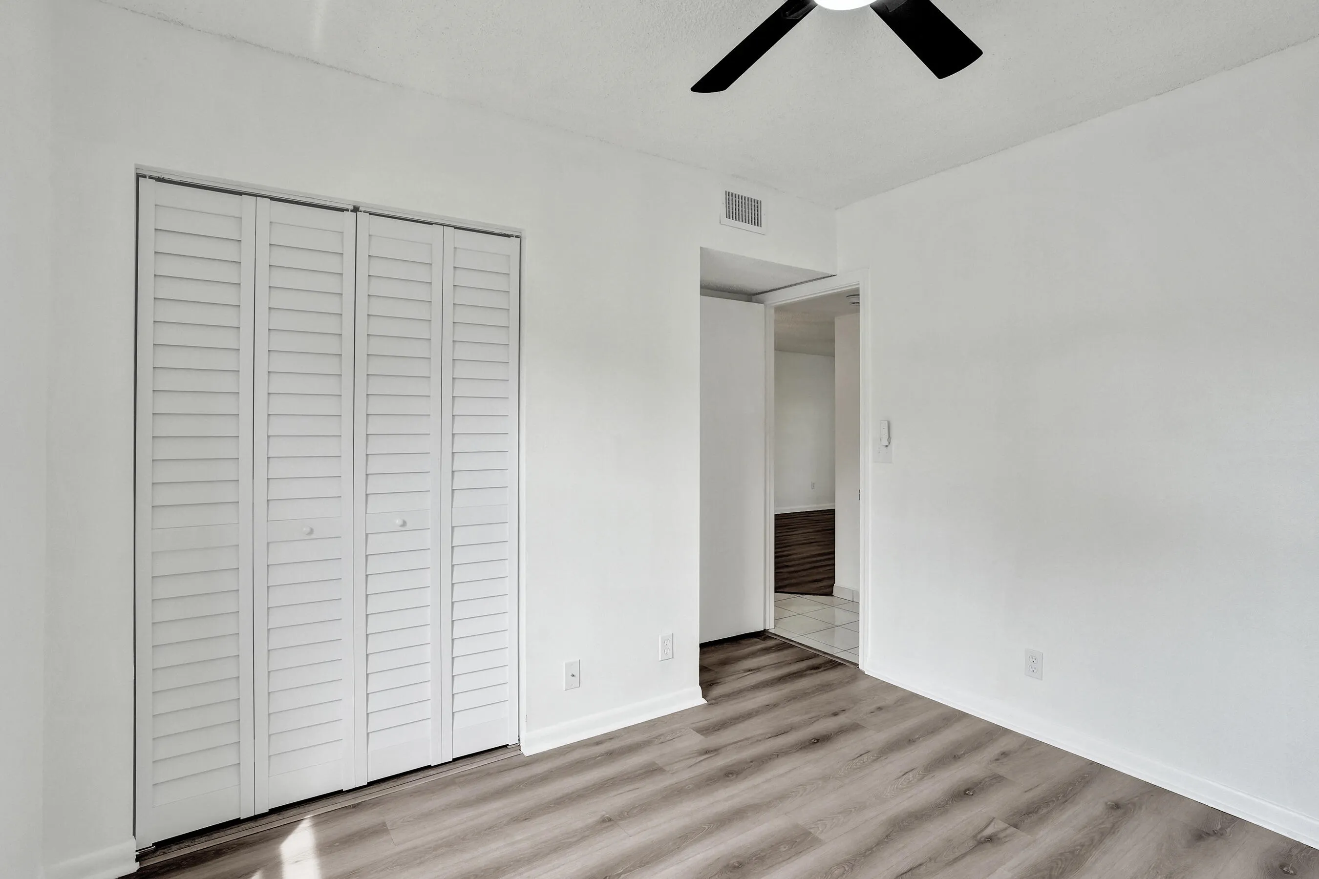 3081 HOLIDAY SPRINGS Boulevard #102-6