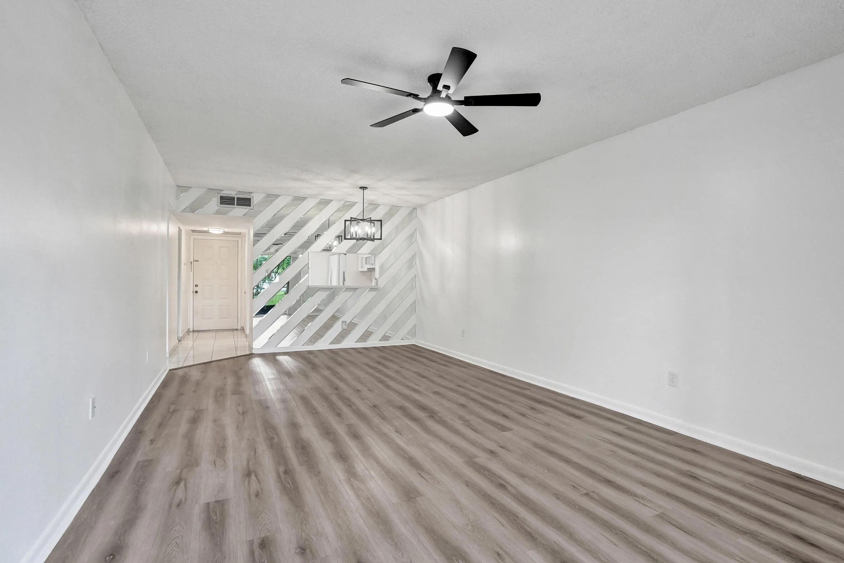 3081 HOLIDAY SPRINGS Boulevard #102-6