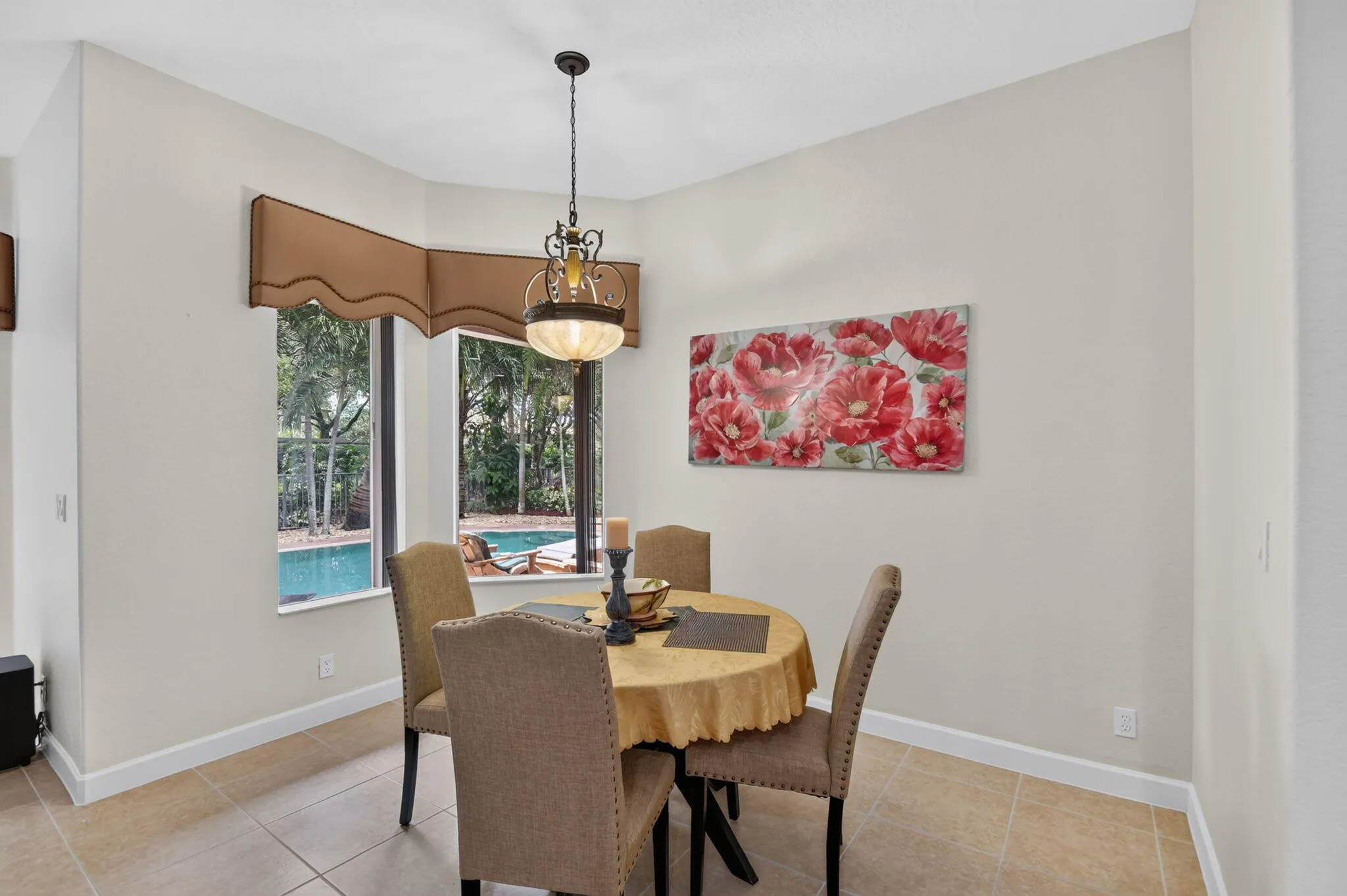 6039 WALNUT HILL Drive